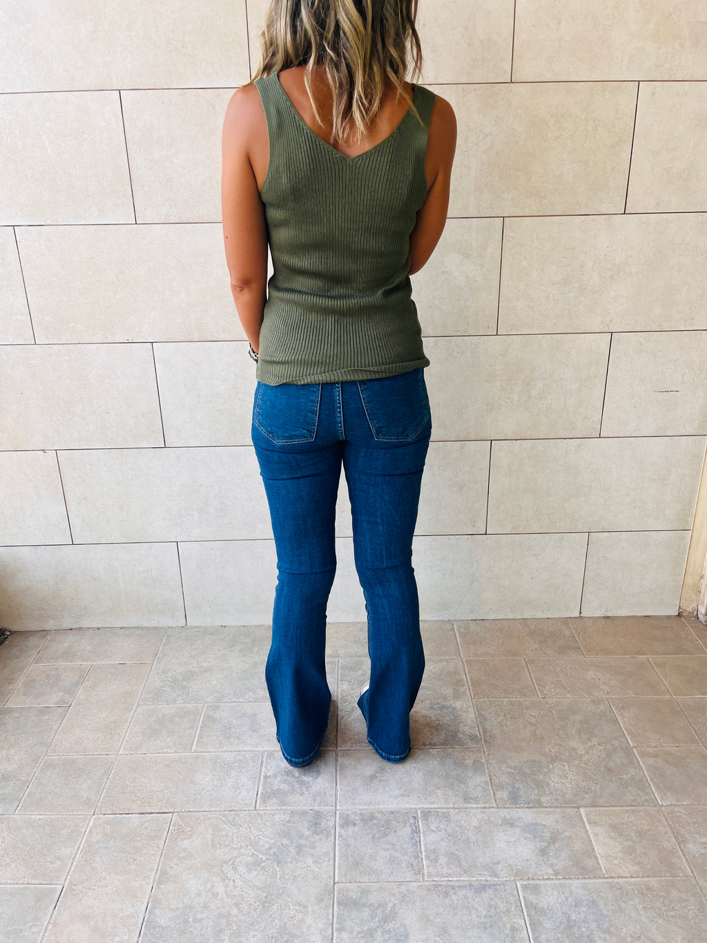 Olive 120 Knit V Tank Top