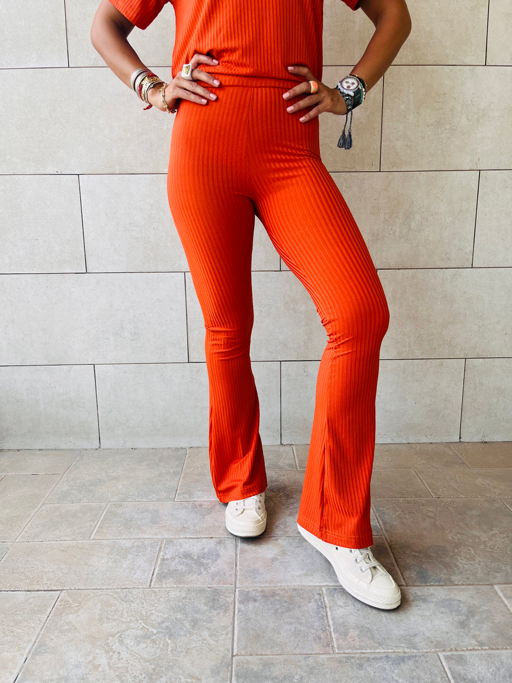 The Rust Uni Essential Flare Set