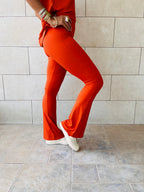 The Rust Uni Essential Flare Set