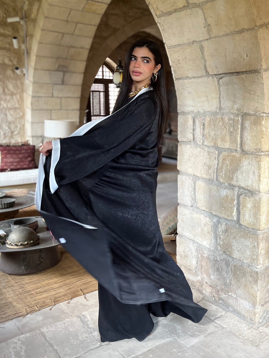 Black Border Glowy Kimono