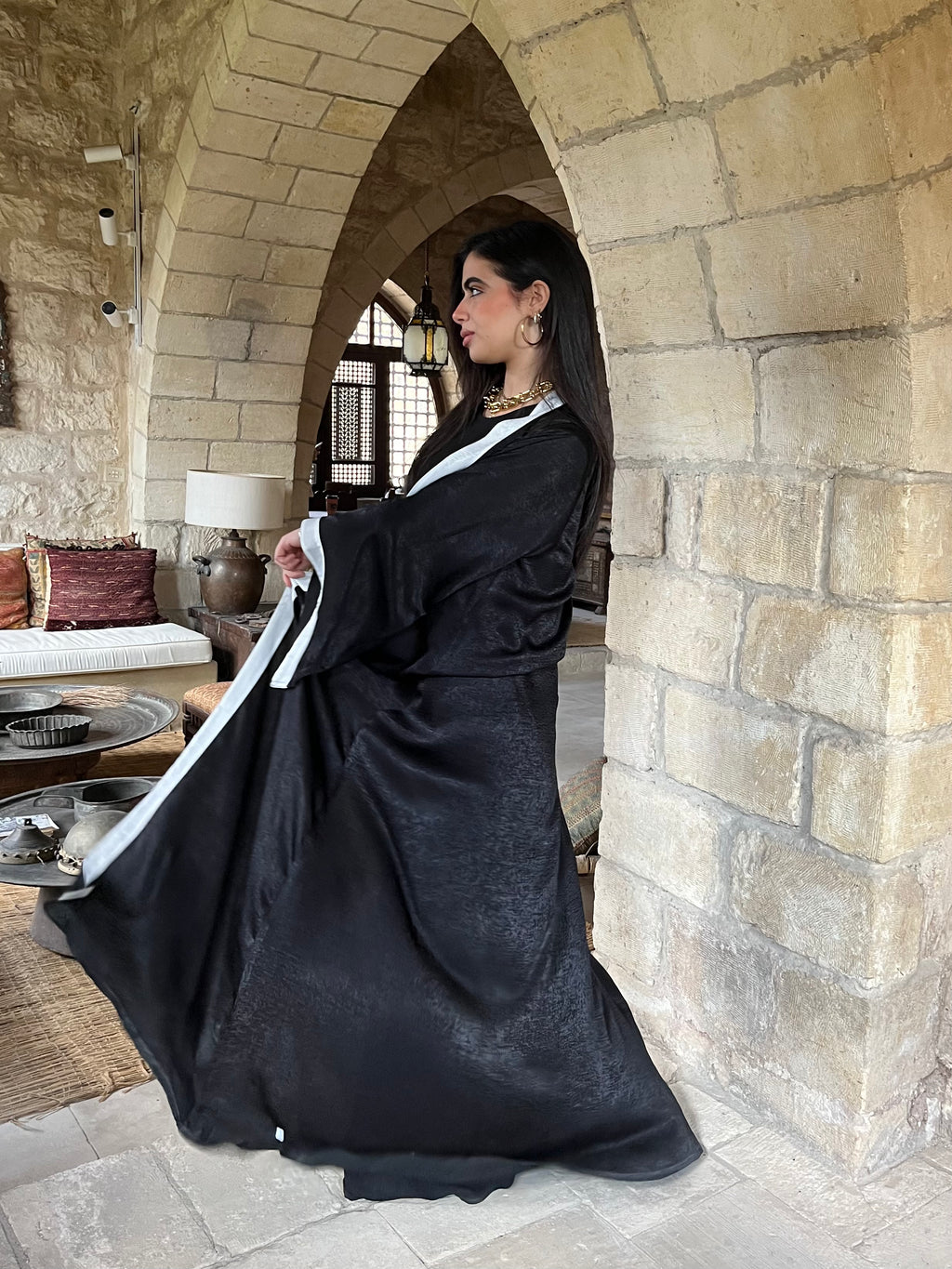 Black Border Glowy Kimono