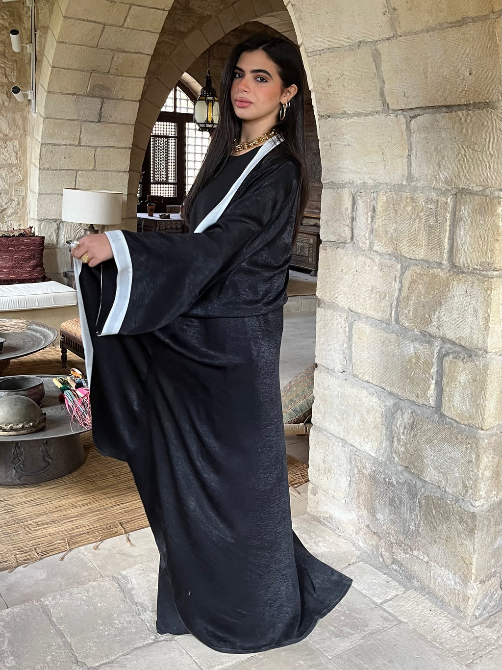 Black Border Glowy Kimono