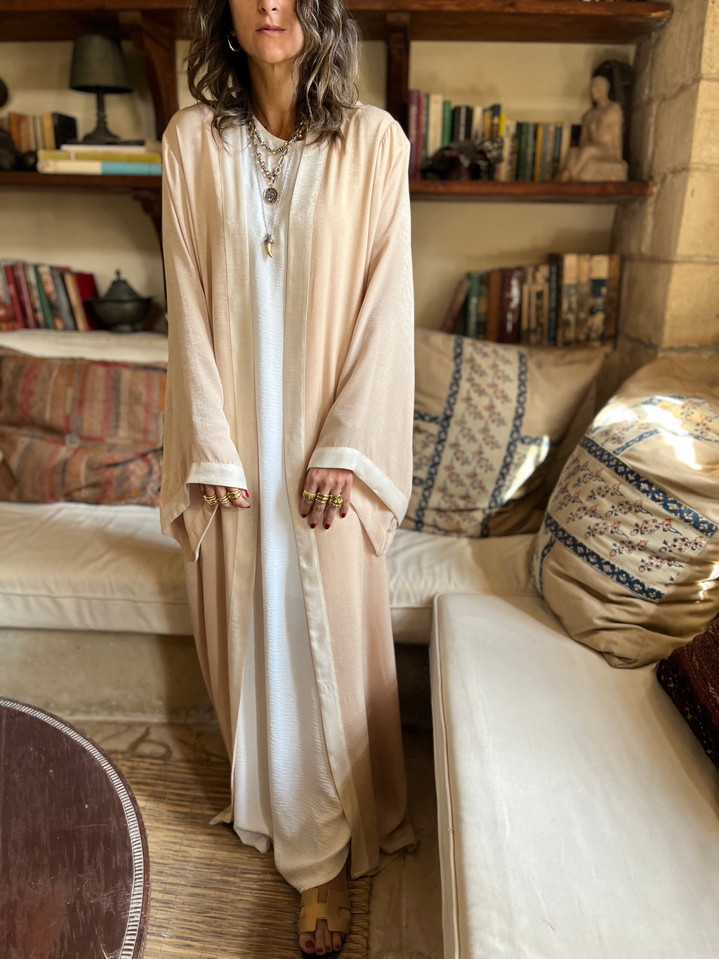 Beige Border Glowy Kimono