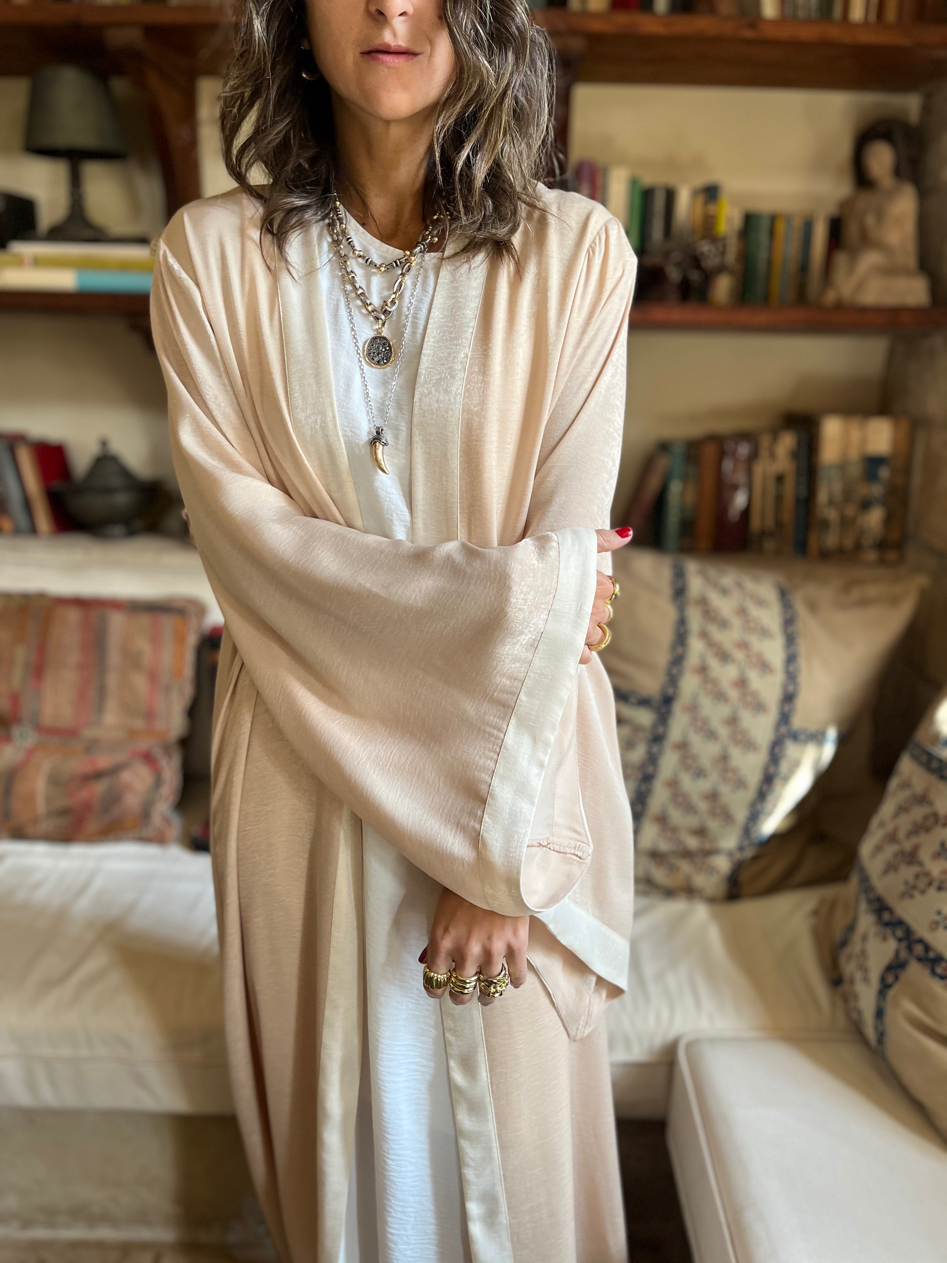 Beige Border Glowy Kimono