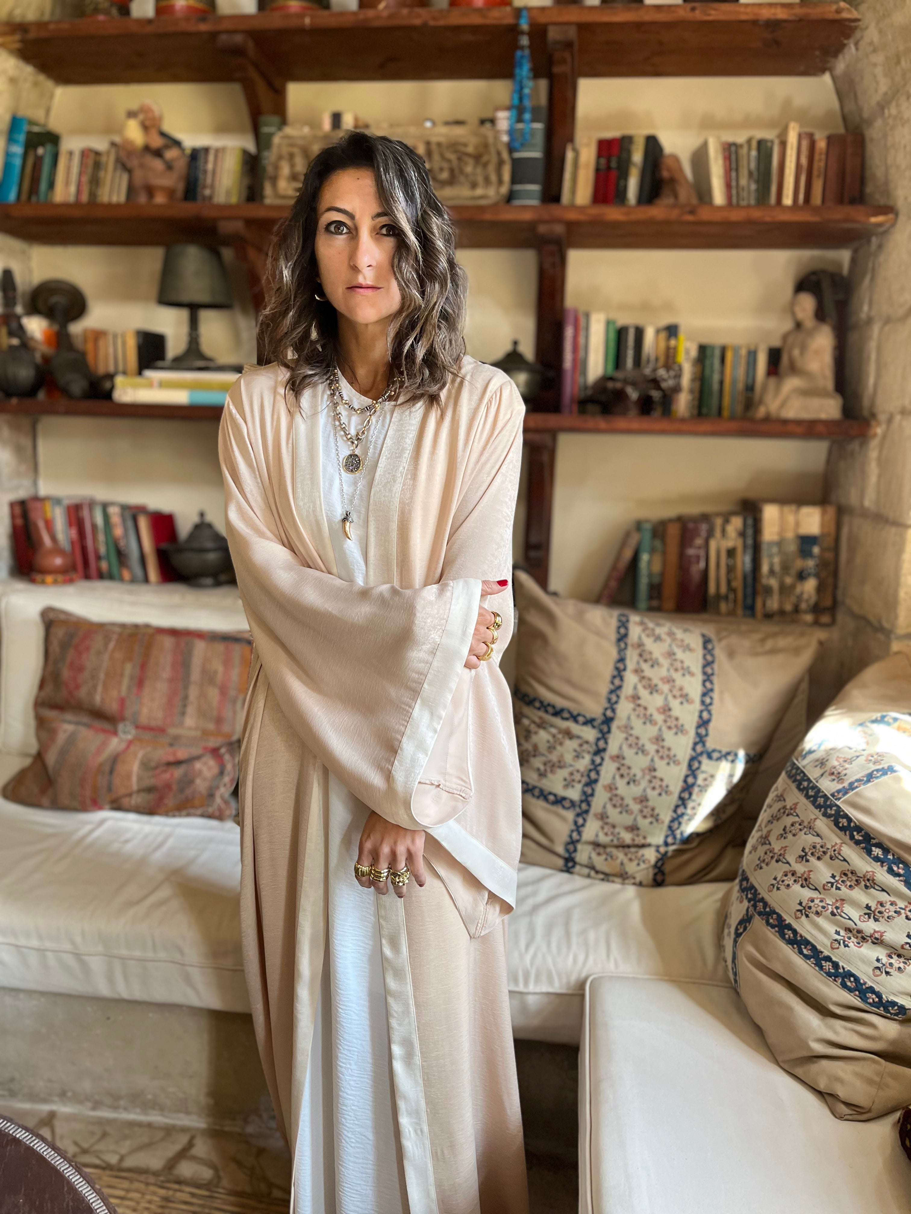 Beige Border Glowy Kimono