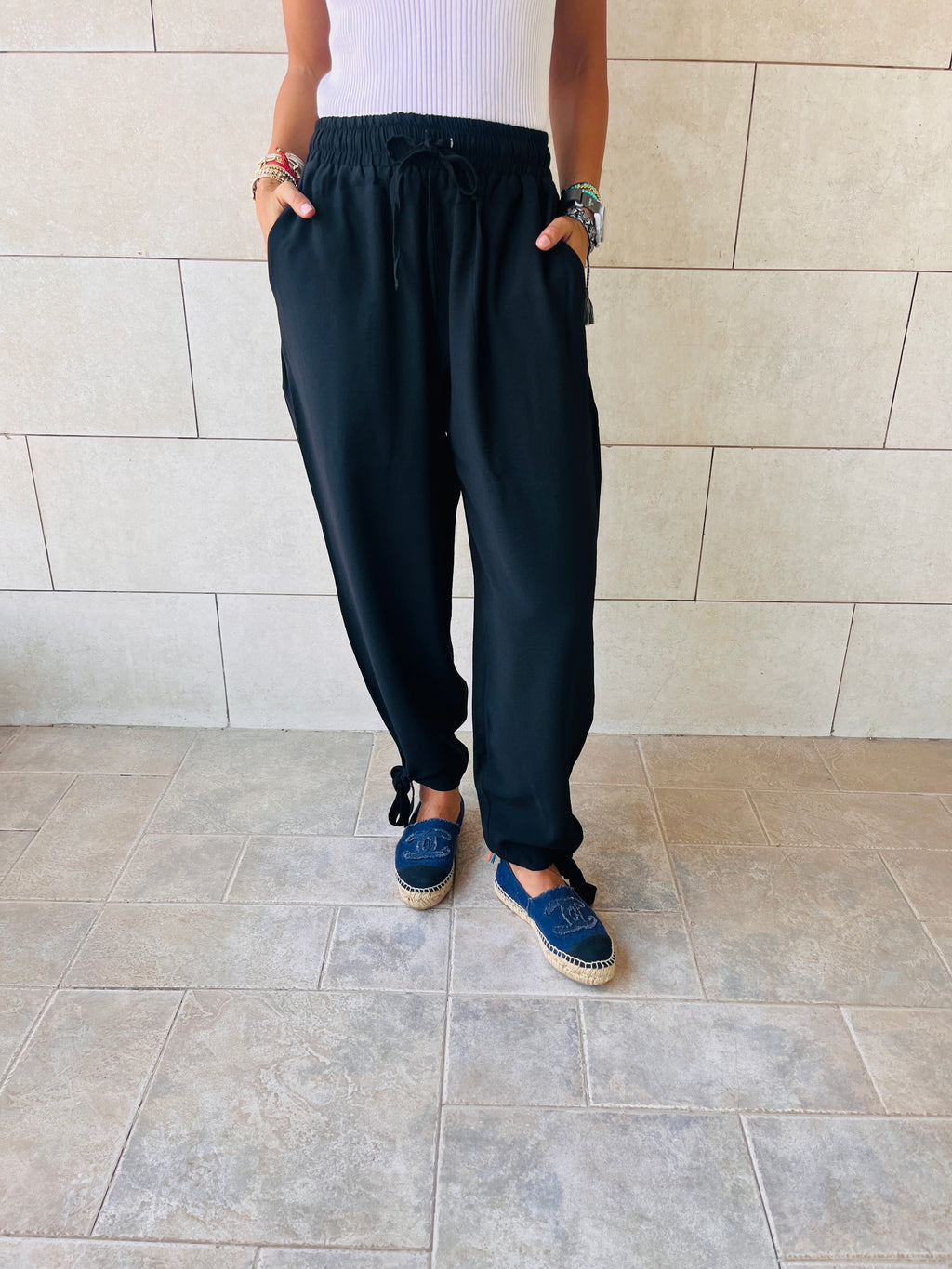 Black Pulling My Leg Pants