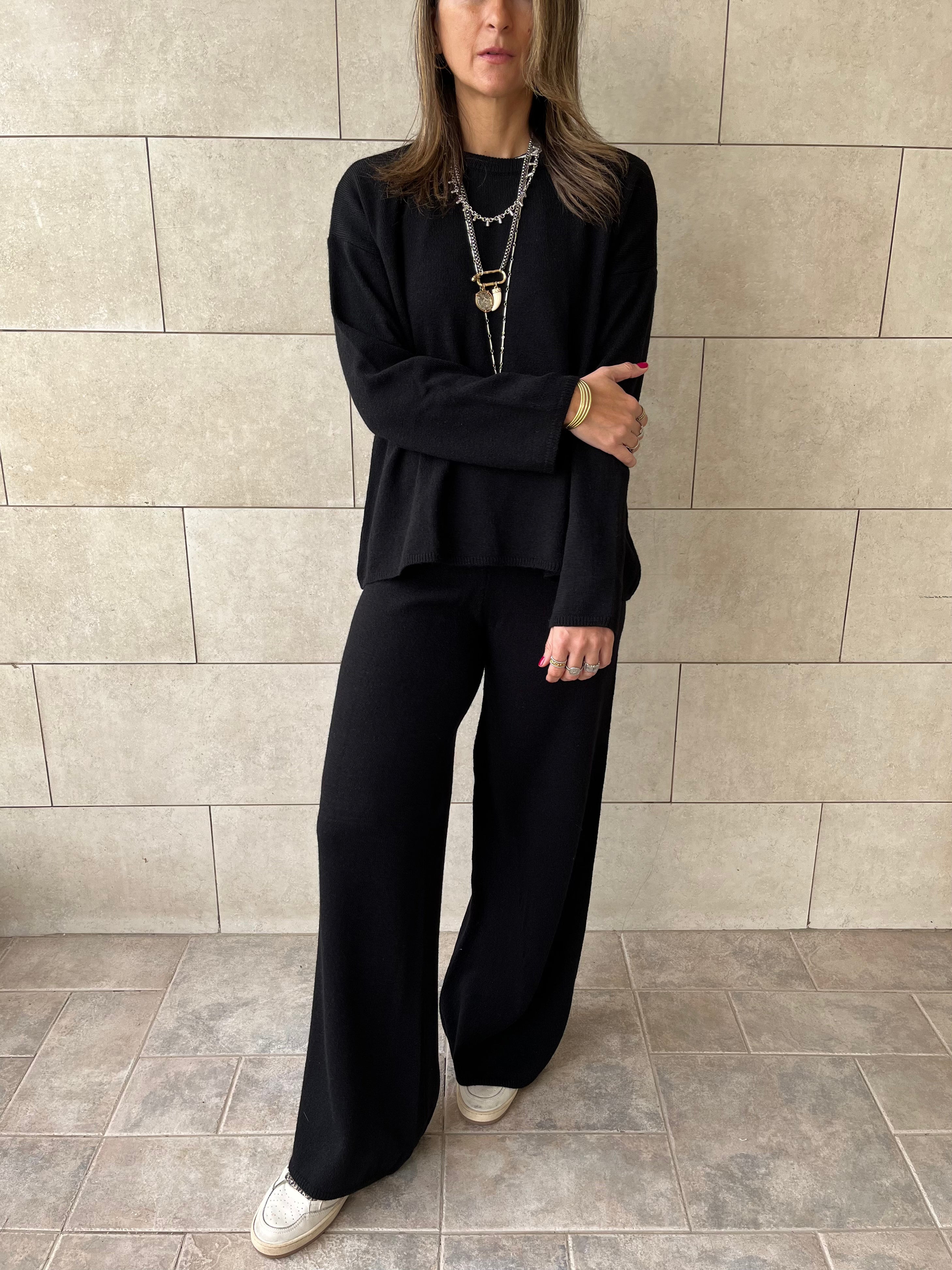 Black Soft Structure Knit Set