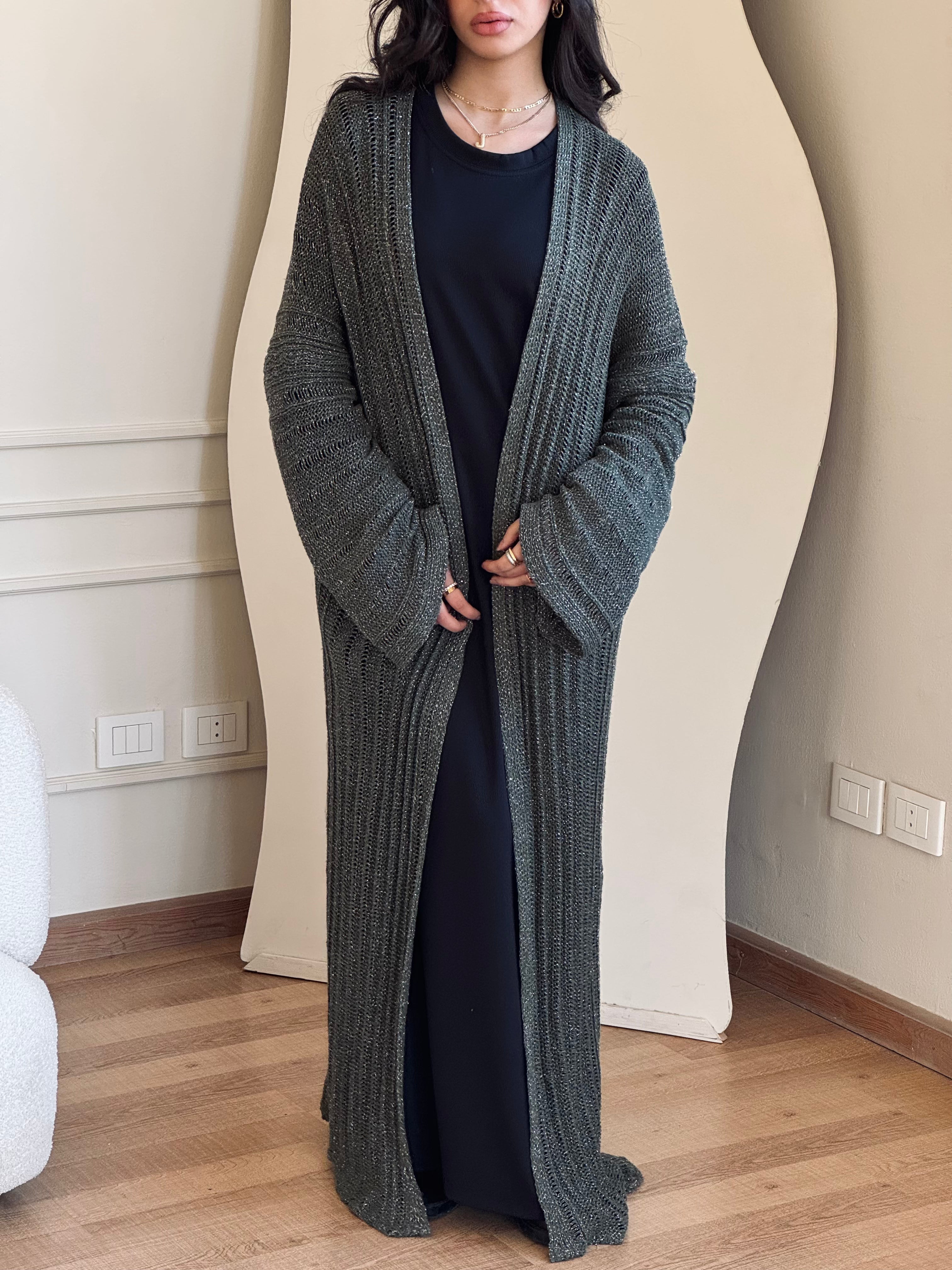 Olive Shine on kimono