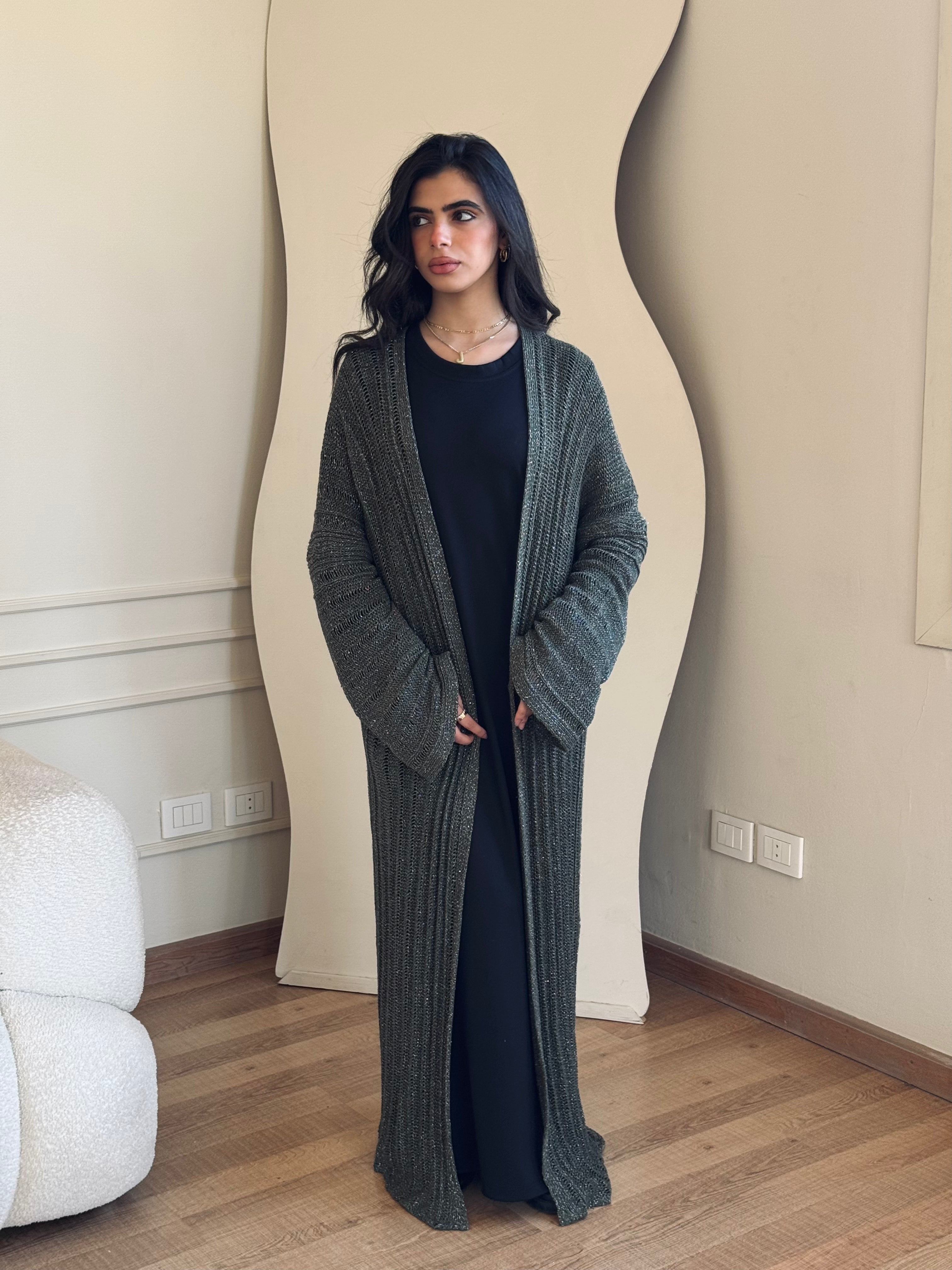 Olive Shine on kimono