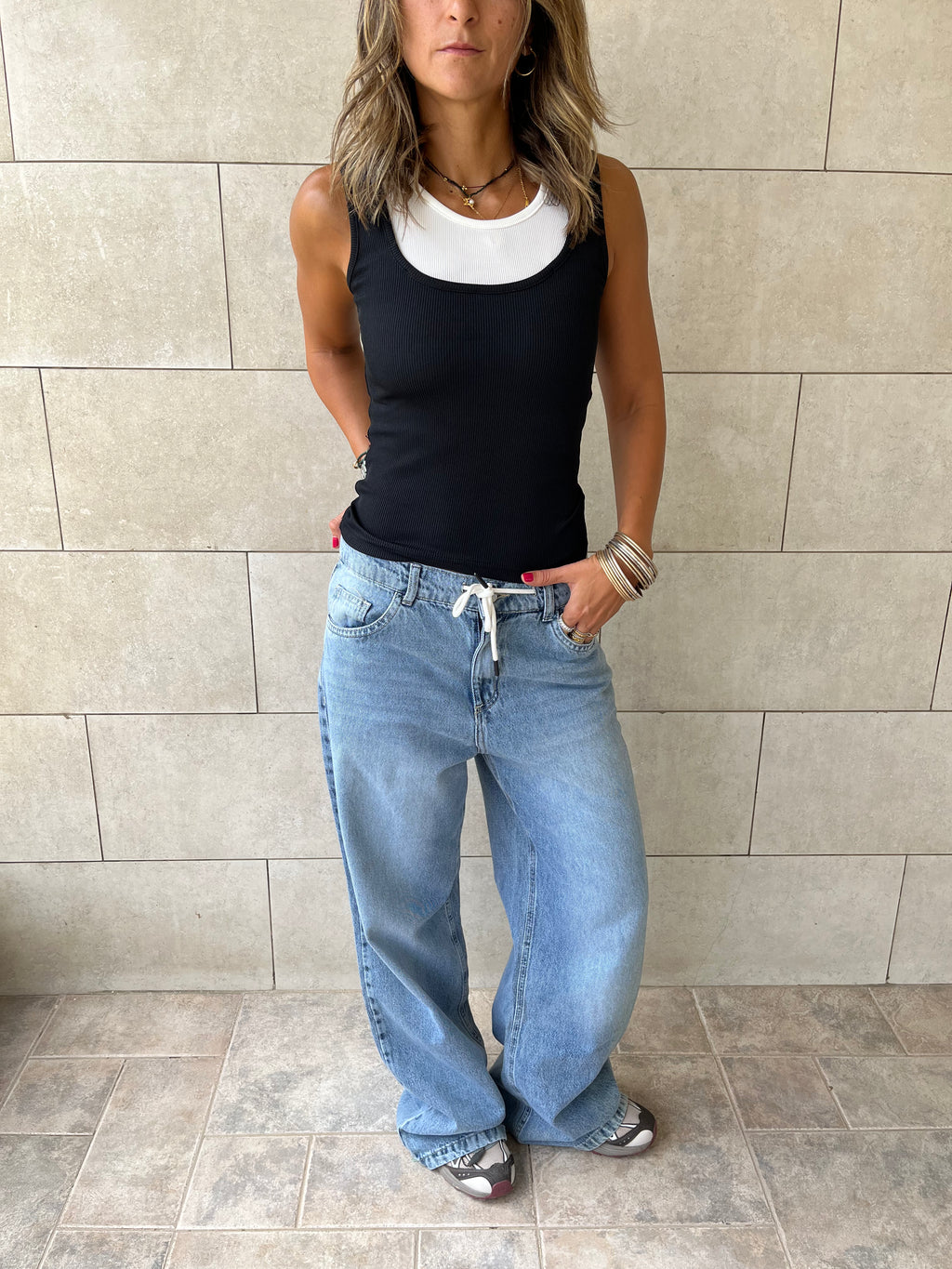 Black & White 130 Double Layer Top