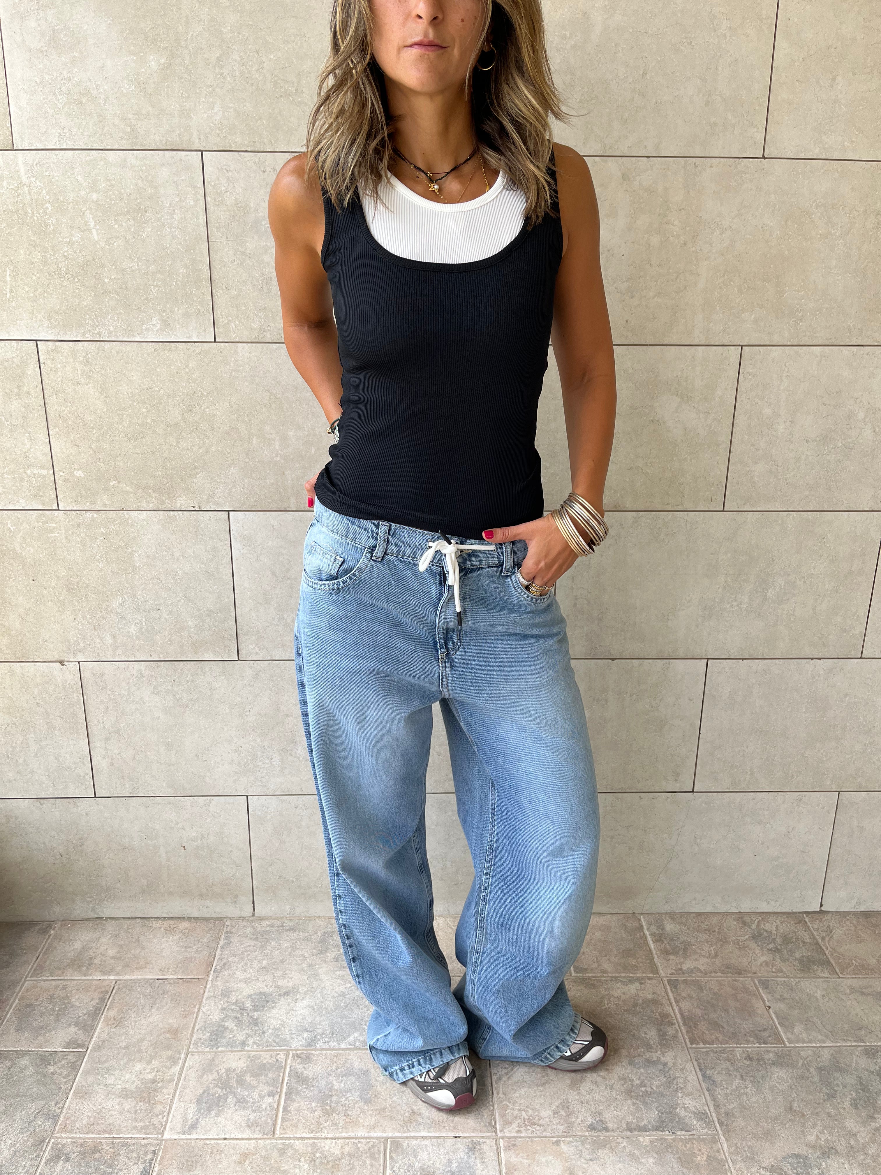 Black & White 130 Double Layer Top