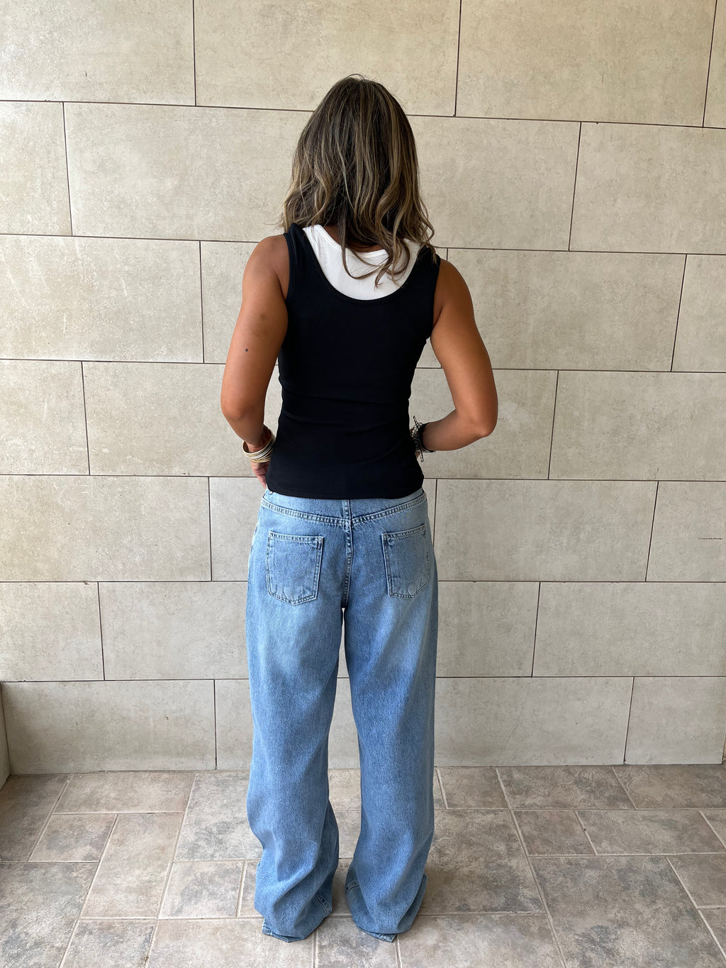 Black & White 130 Double Layer Top