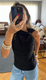 Black Ring Scuba Top