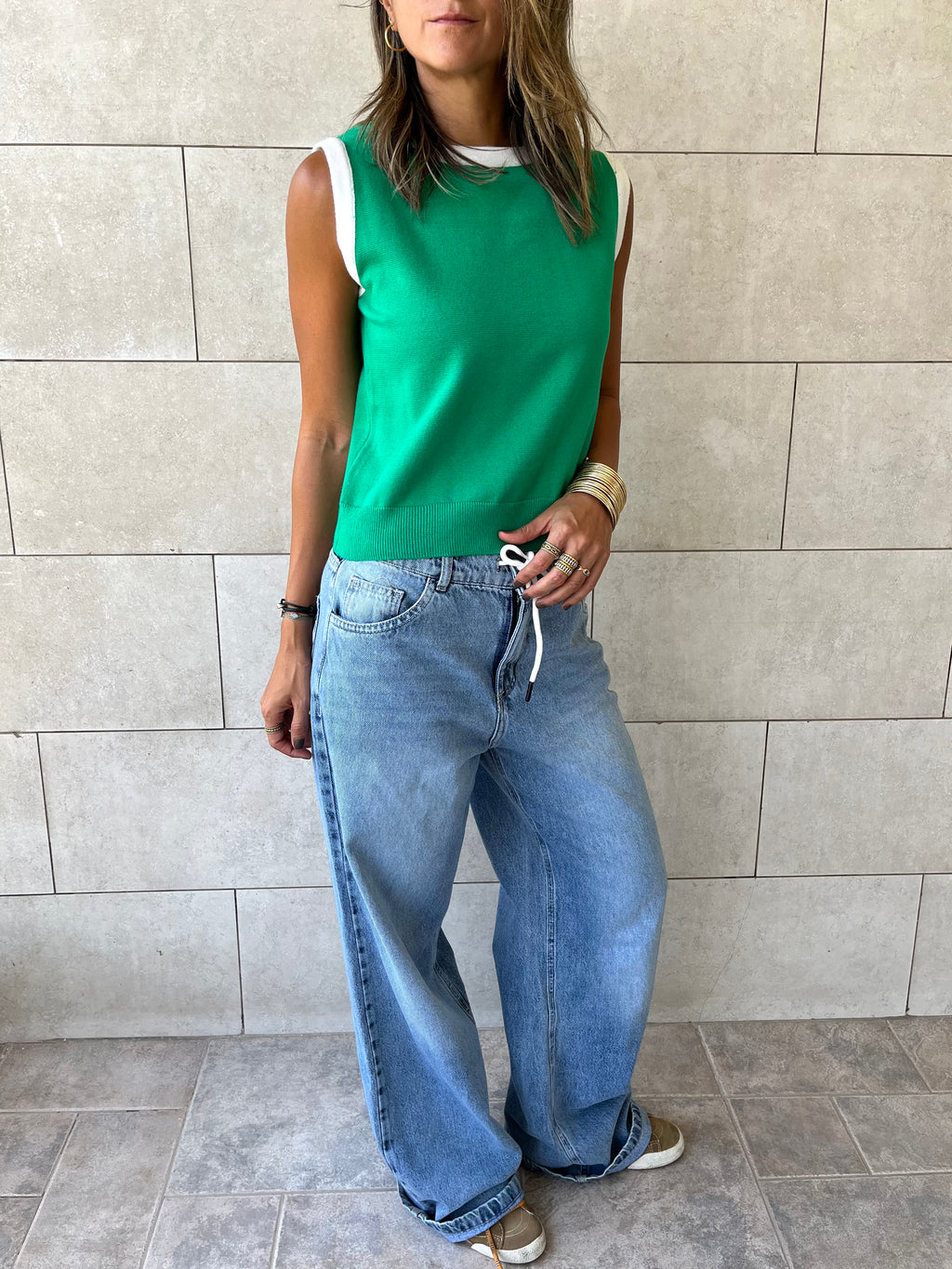 Green Colorblock Neck Knit