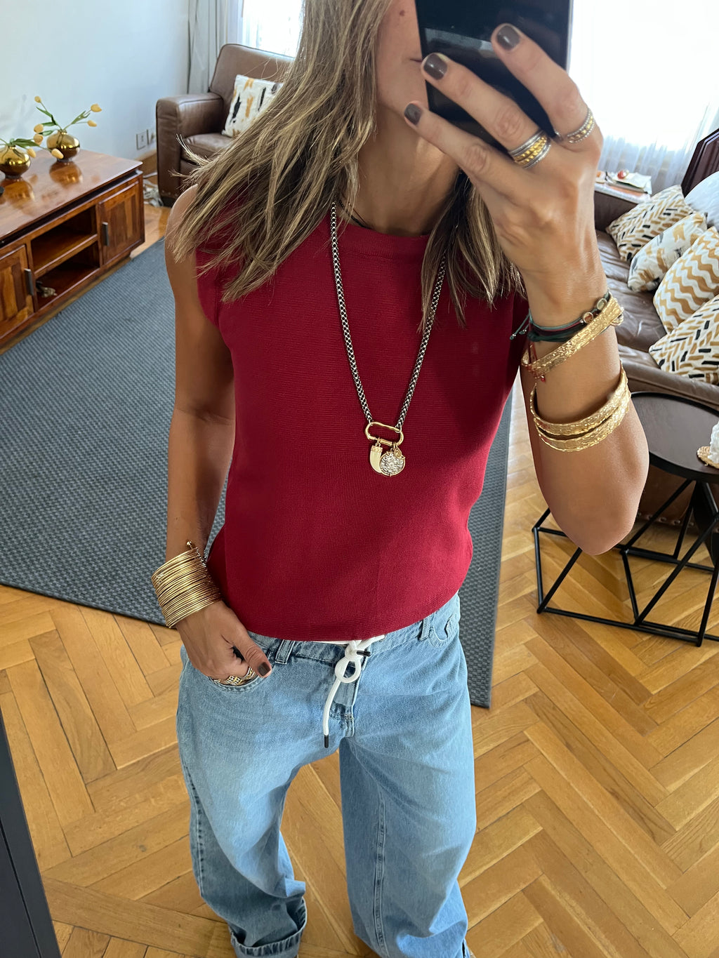 Burgundy Sleeveless Crew Neck Knit Top