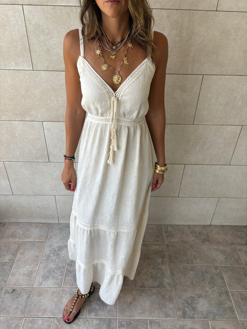 Beige Middle Detailed Sleeveless Dress