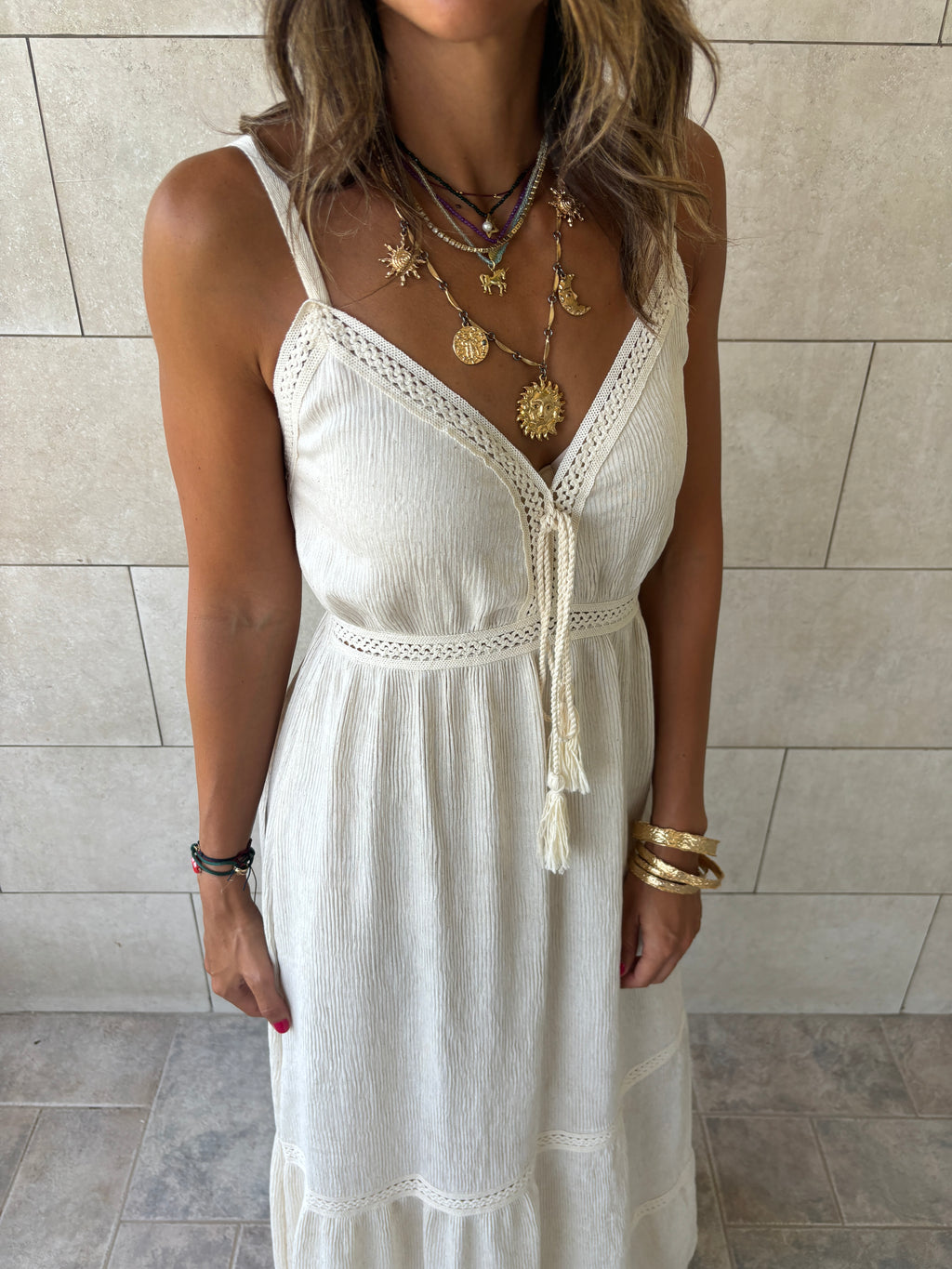 Beige Middle Detailed Sleeveless Dress