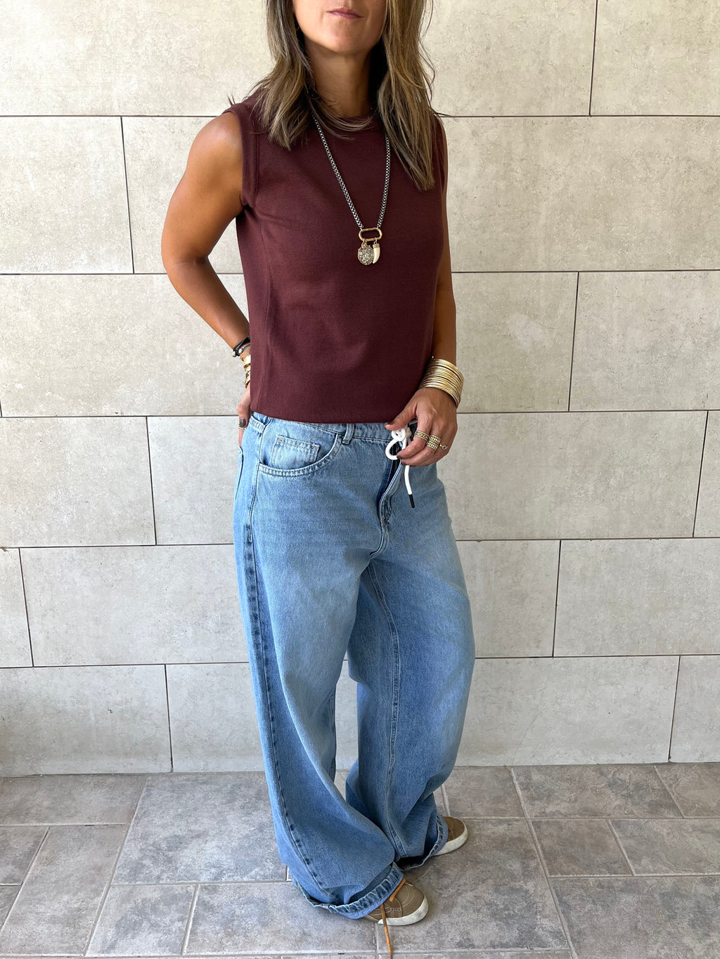 Brown Sleeveless Crew Neck Knit Top