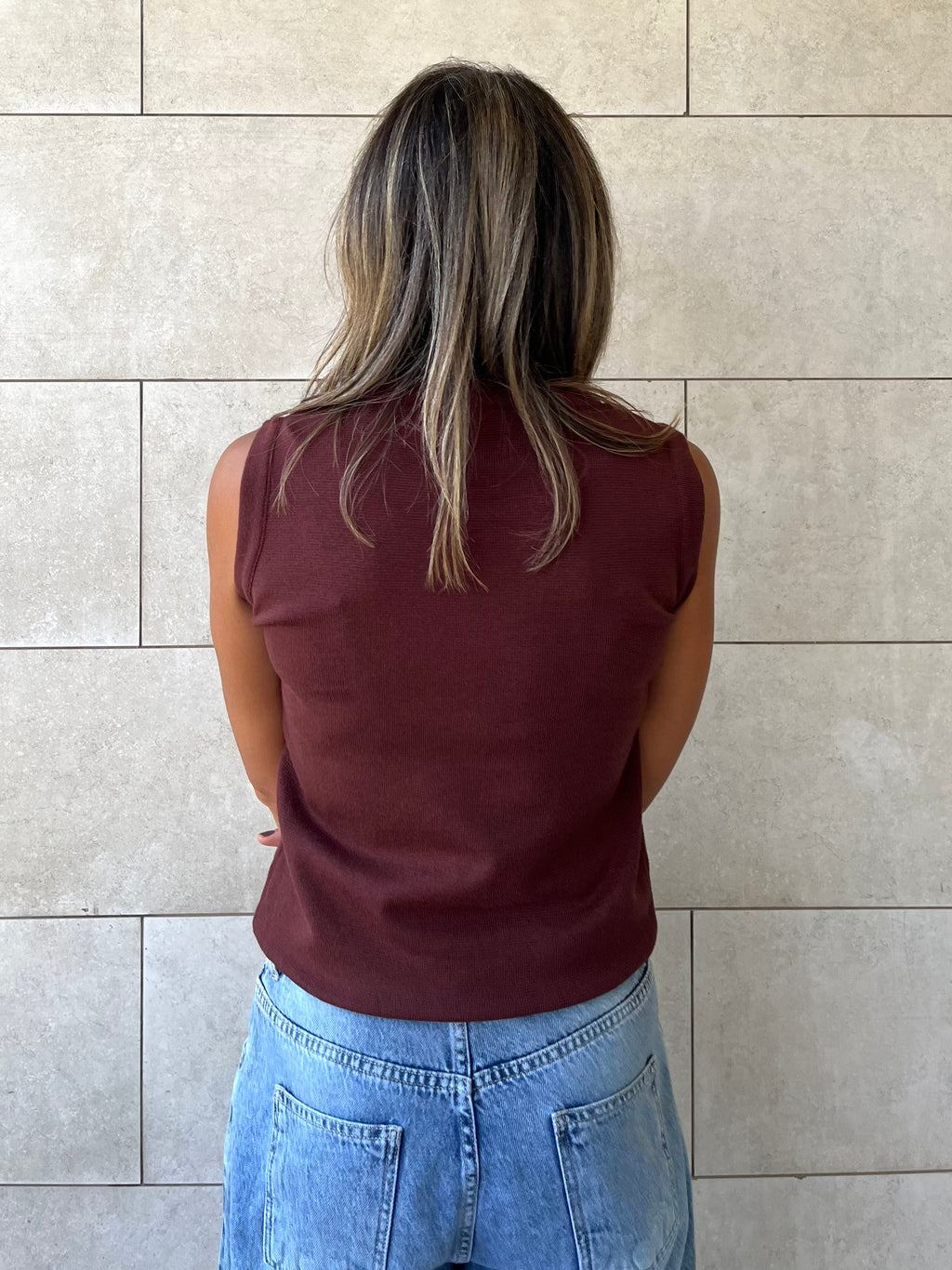 Brown Sleeveless Crew Neck Knit Top