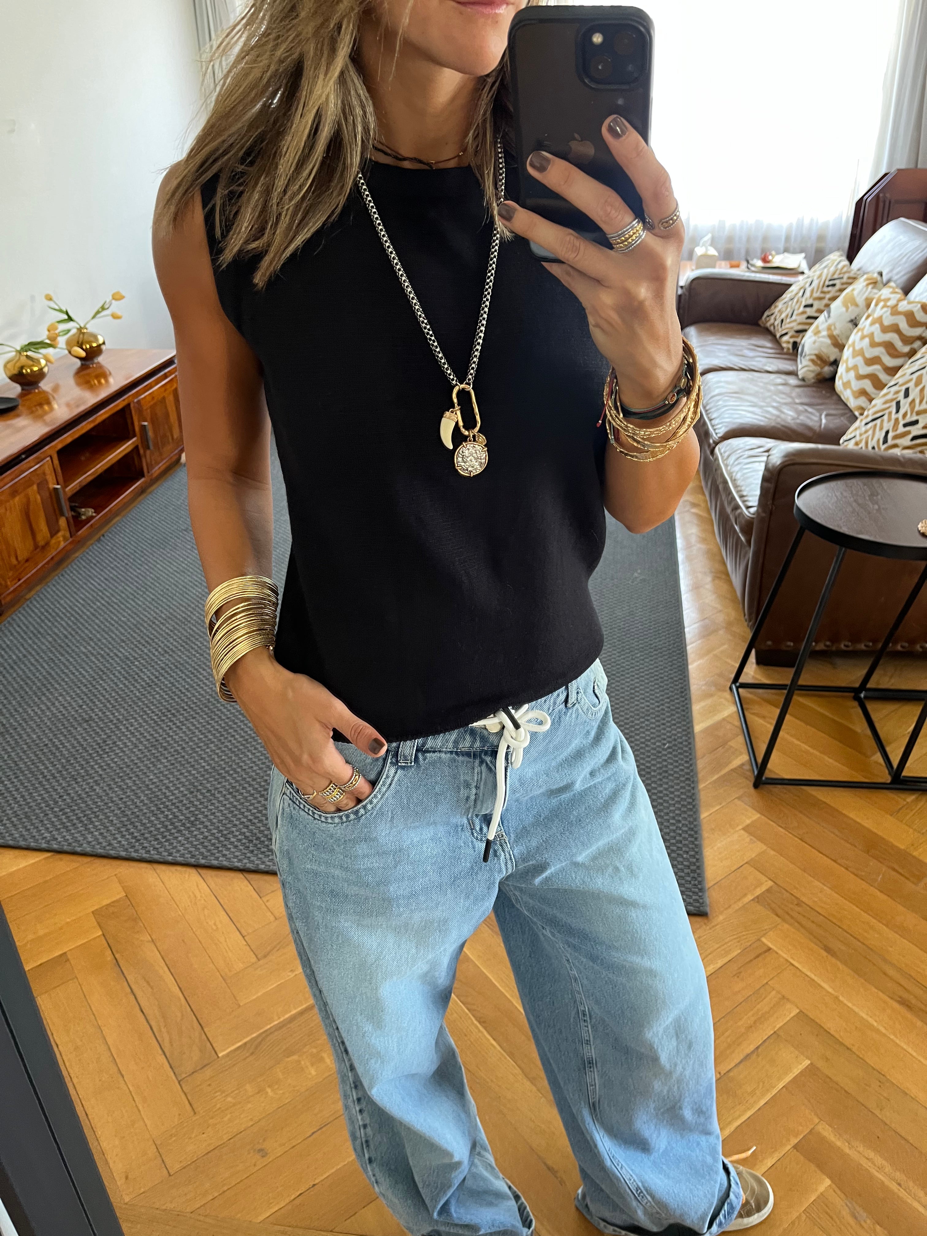 Black Sleeveless Crew Neck Knit Top