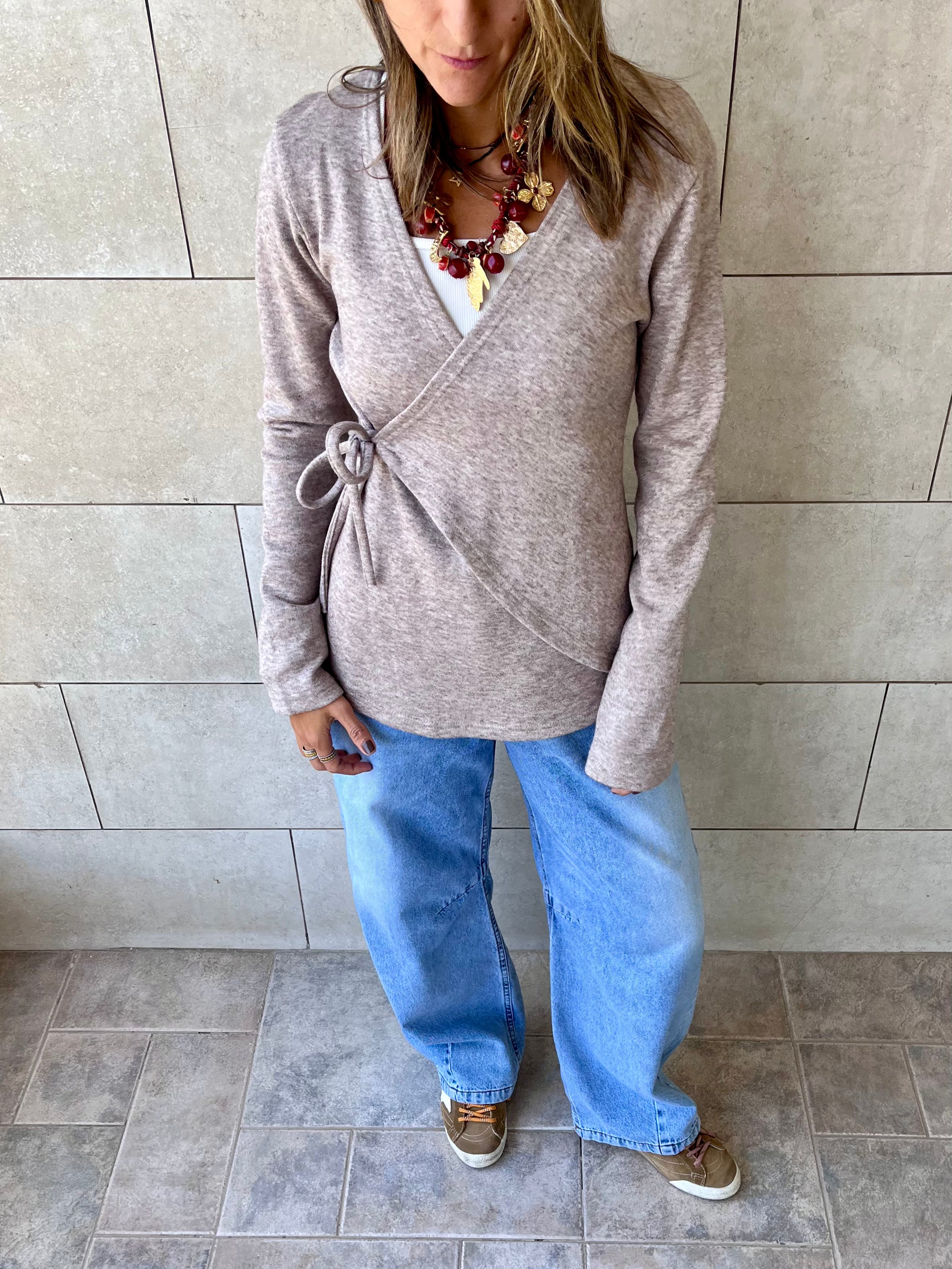 Cafe Wrap Around Light Knit