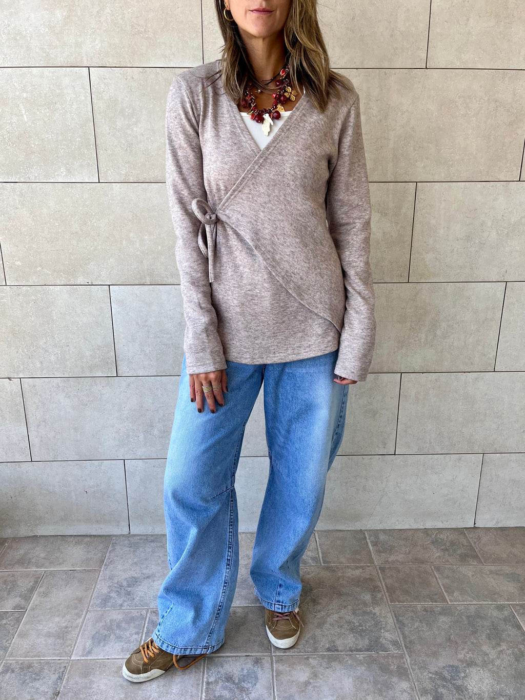 Cafe Wrap Around Light Knit