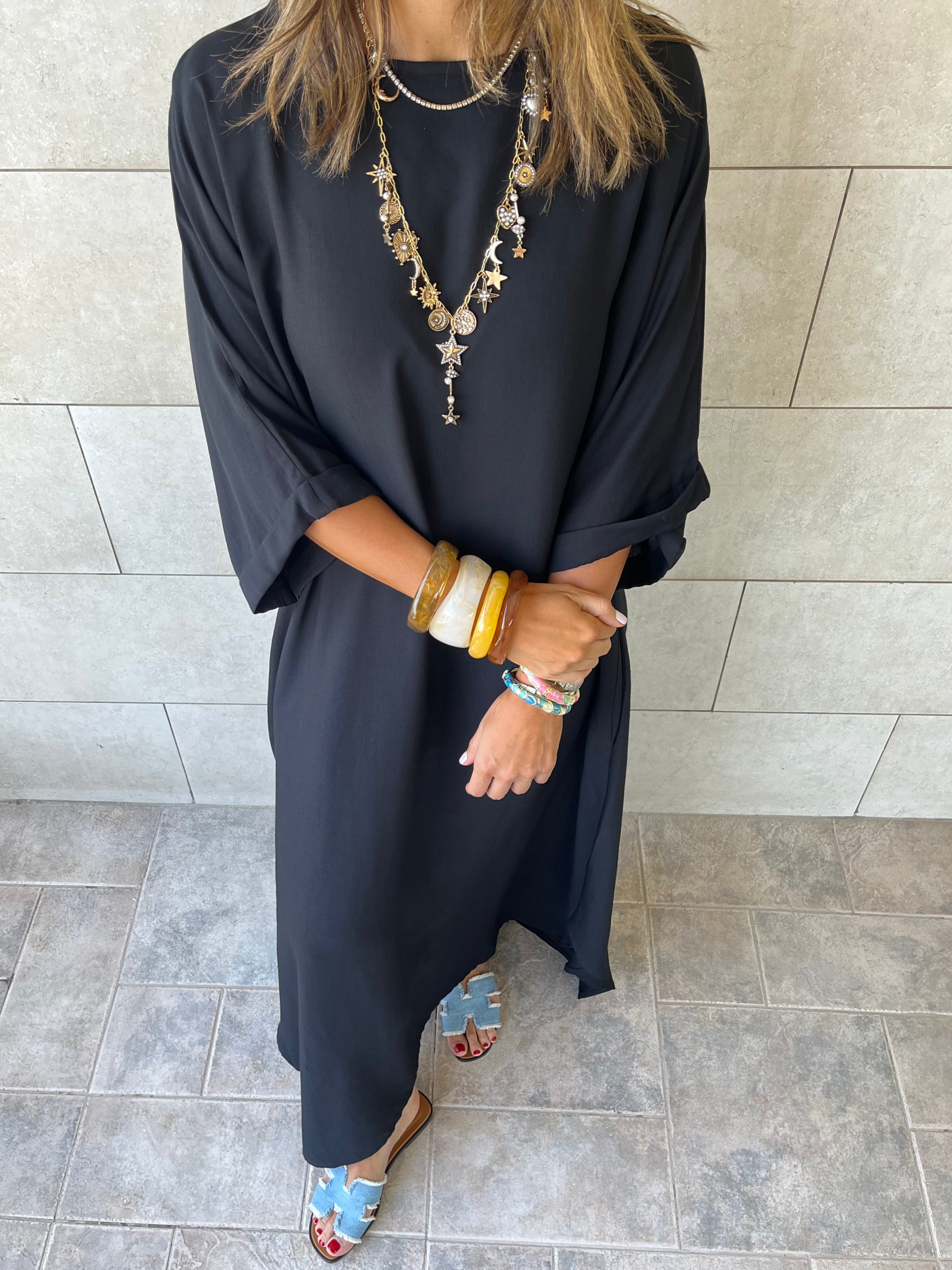 Black Flowy City Dress