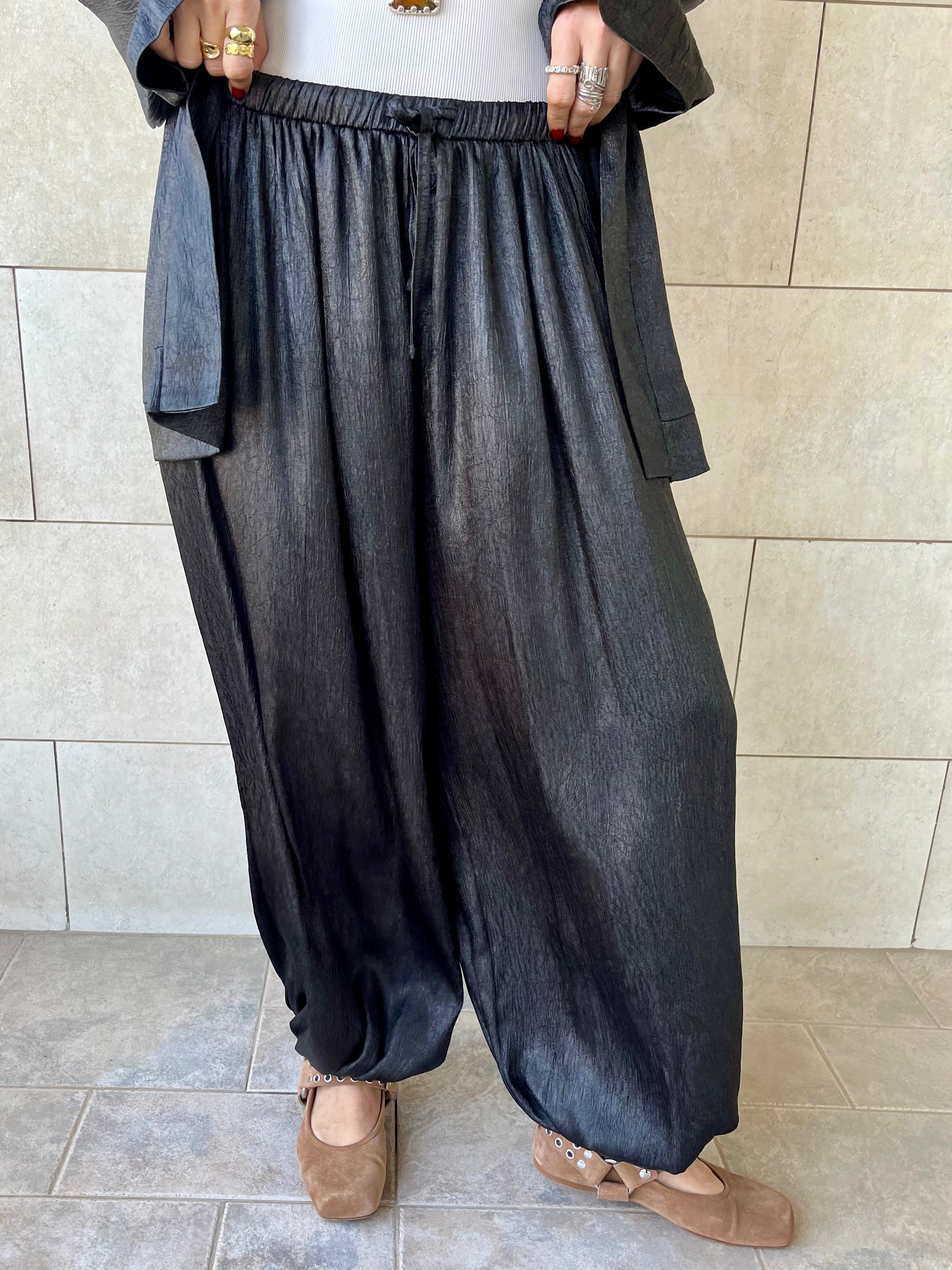 Black Golden Hour Balloon Pants