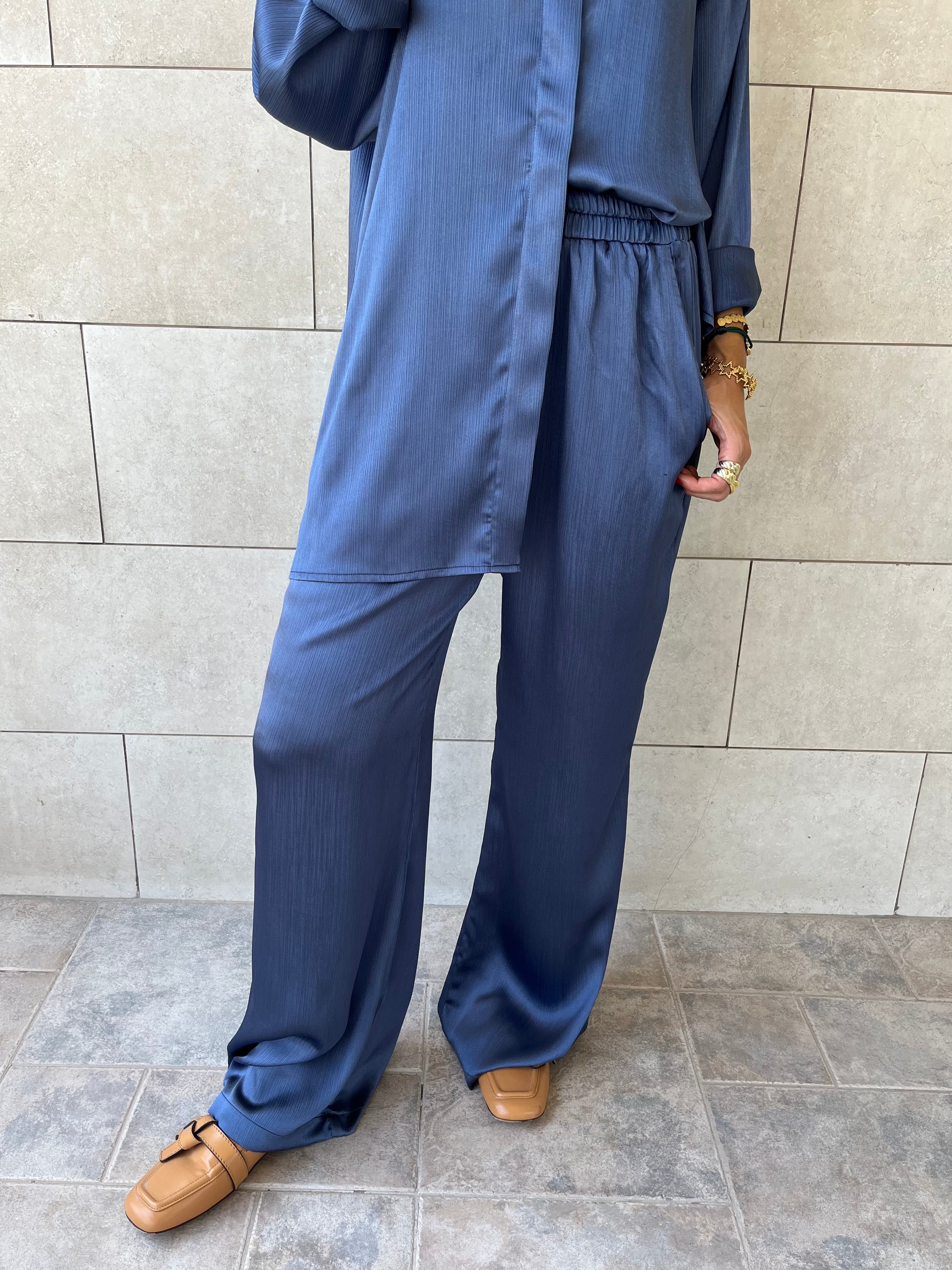 Navy Satin Eclipse Set