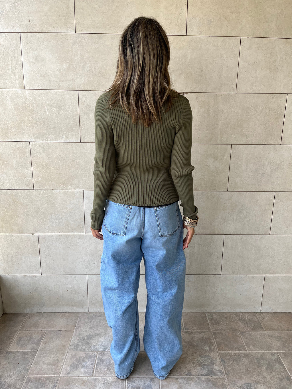 Olive Contour Buttoned Cardigan