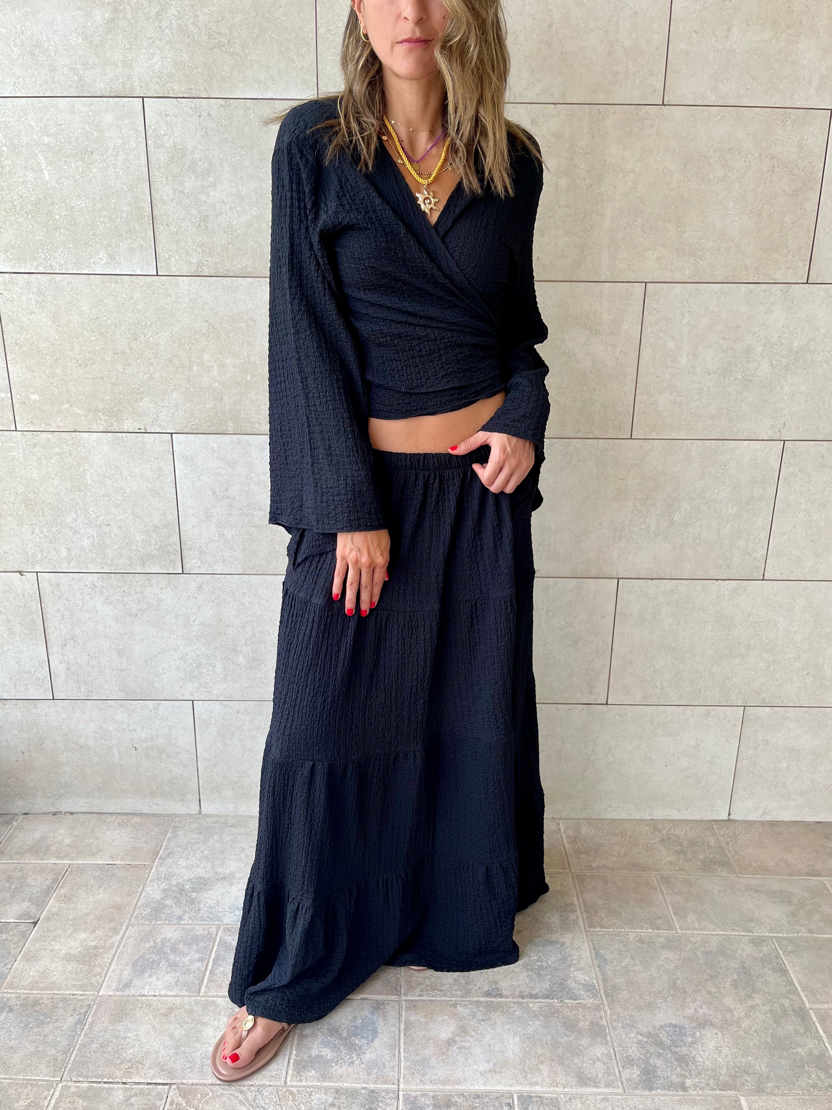 Black Crinkle Wrap Around Set