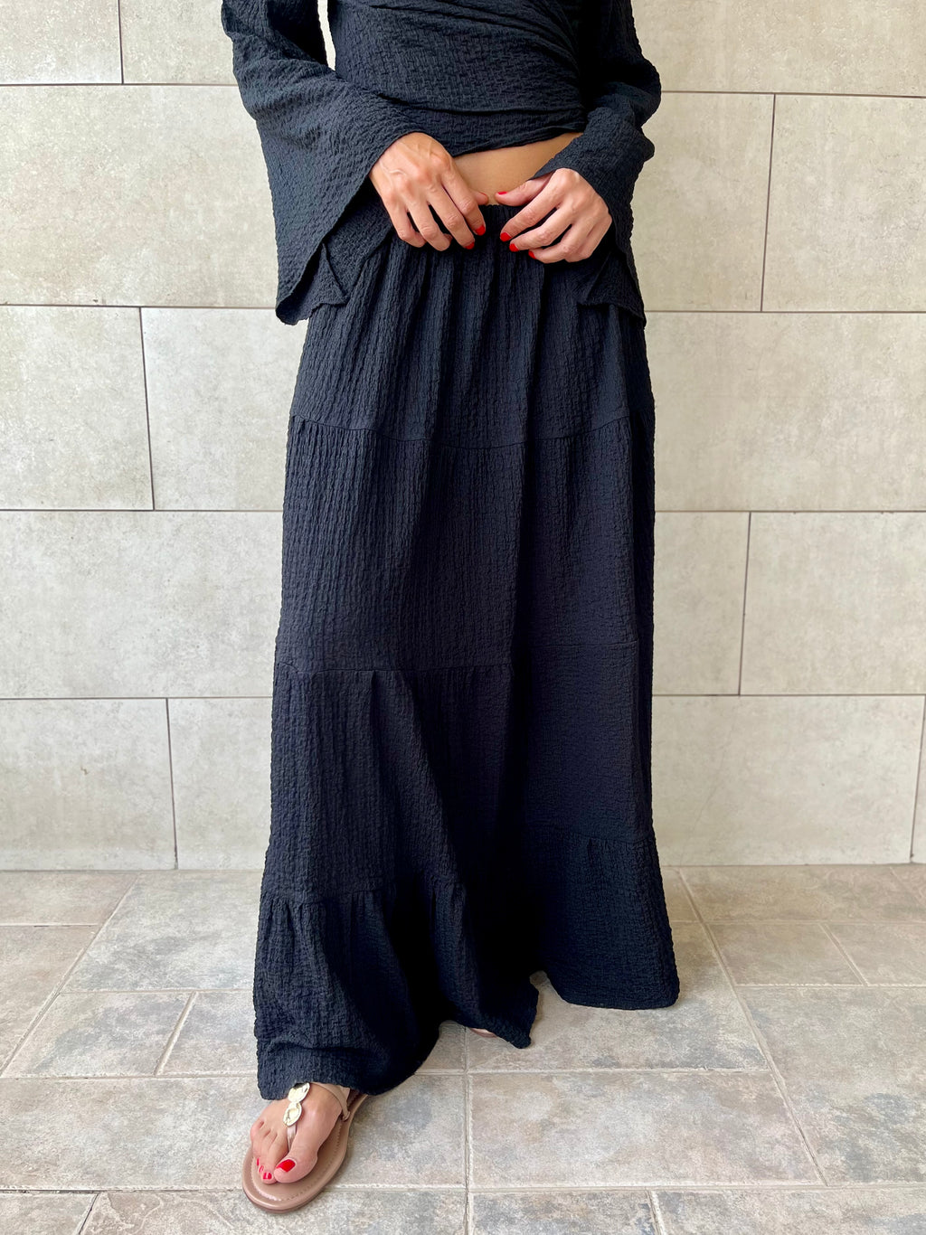 Black Crinkle Wrap Around Set