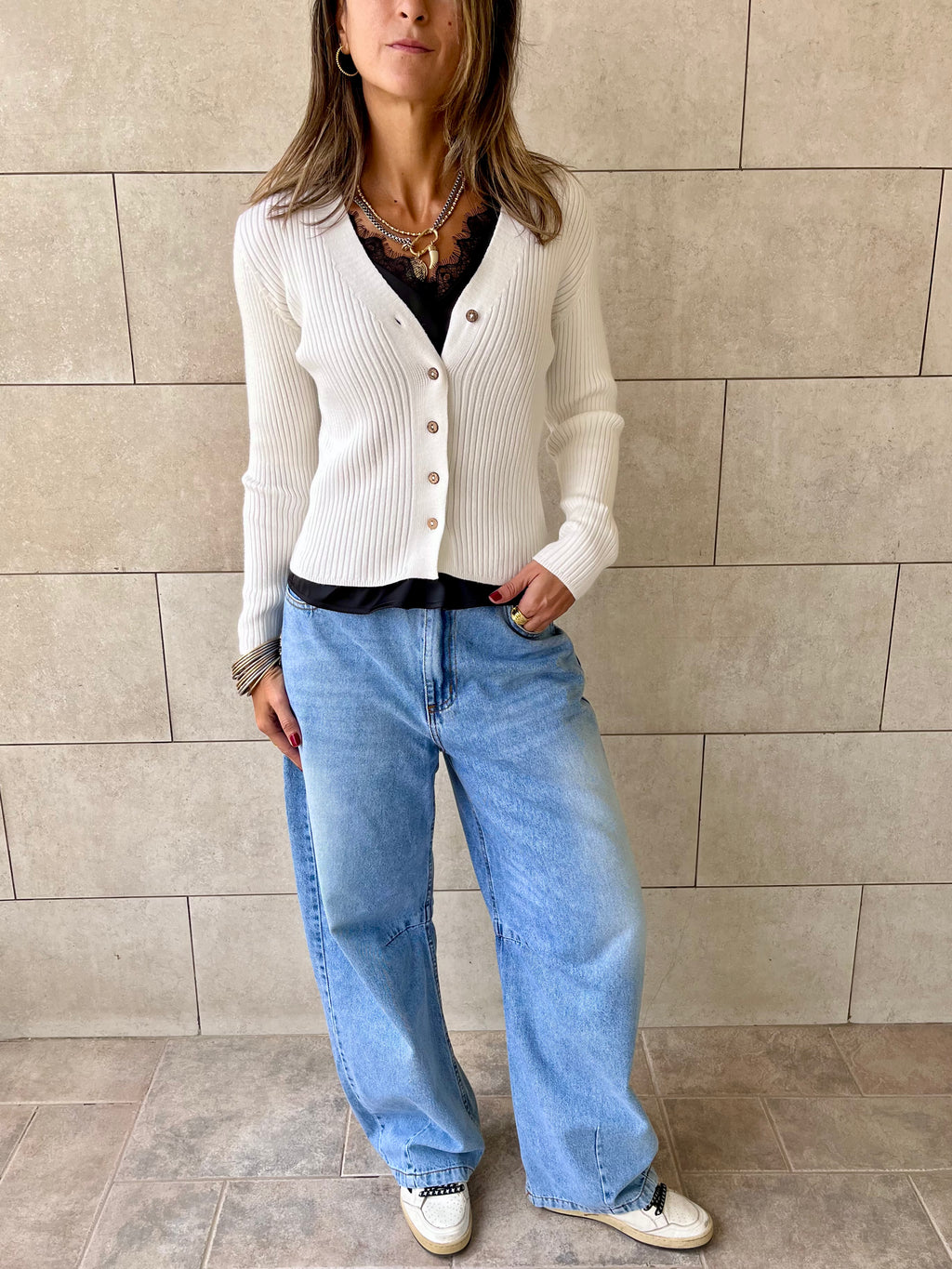 White Contour Buttoned Cardigan