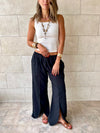 Black Middle Line Ropped In Pants