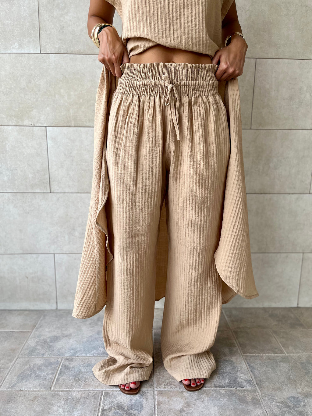 Beige Elastic Rope Crinkle Pants