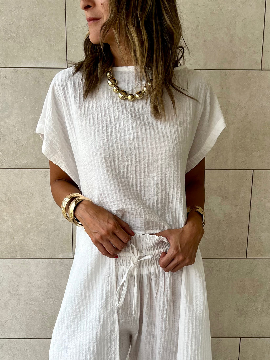 White High Low Breeze Top