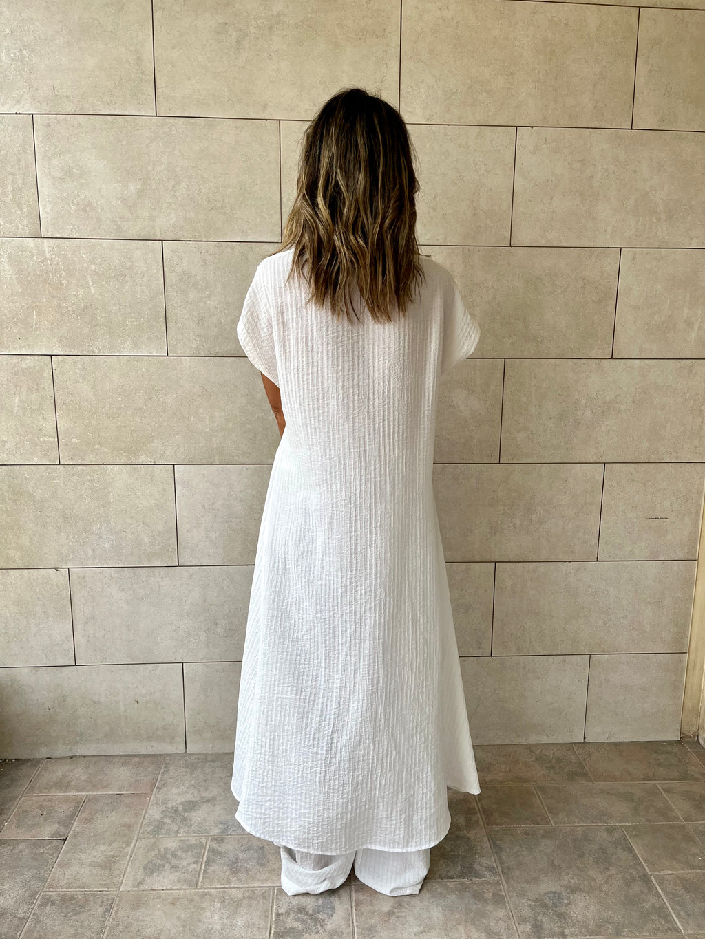 White High Low Breeze Top