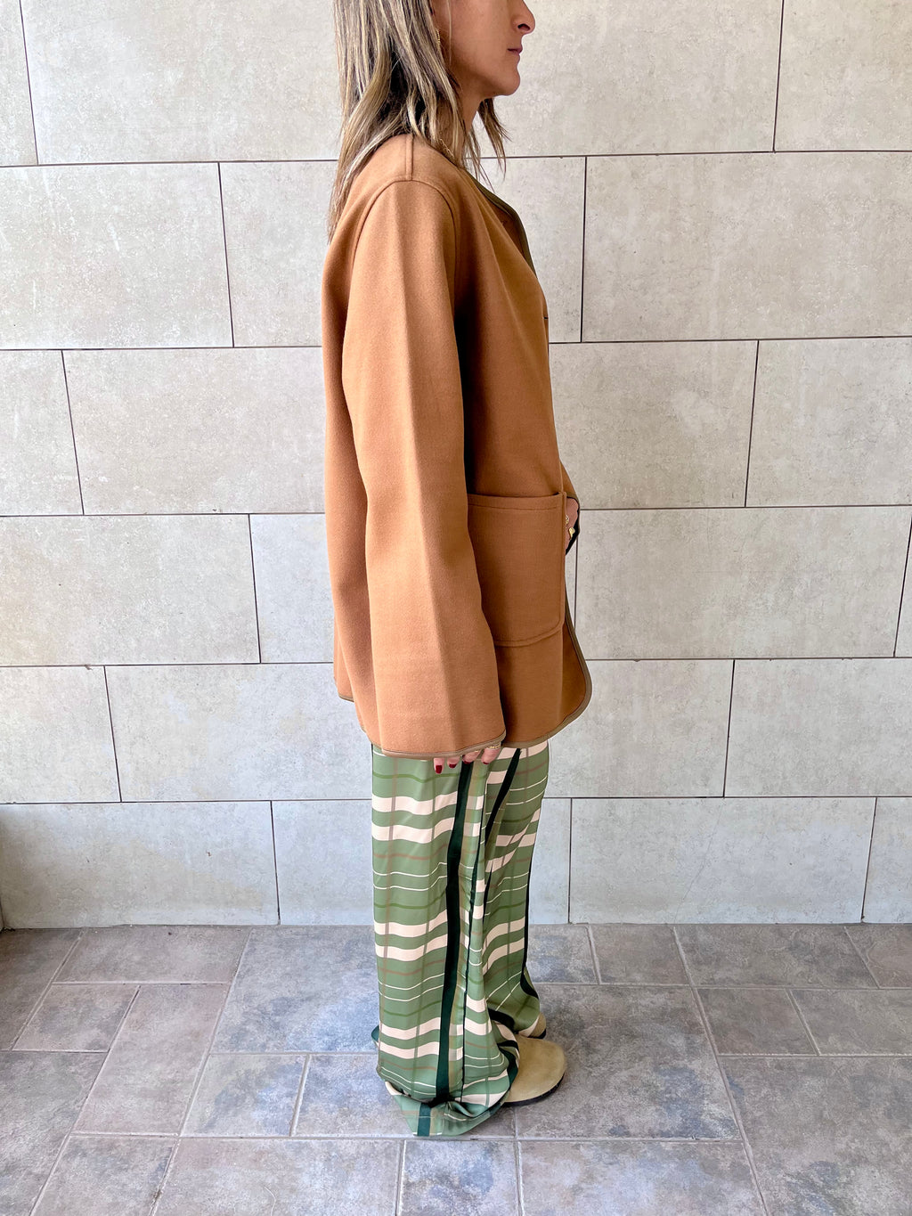 Camel Cozy Lightweight Jacket