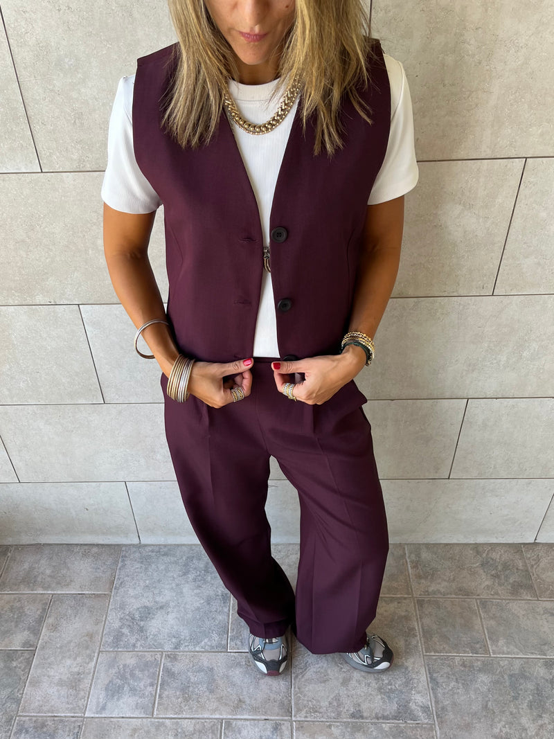 Plum Frillu Signature Vest