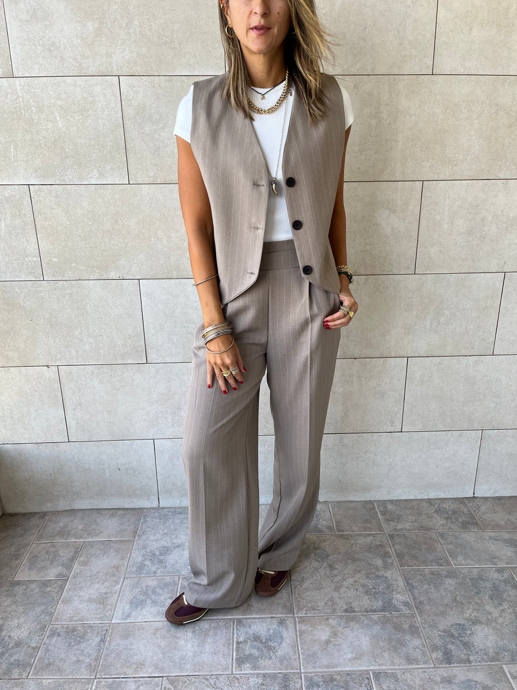 Cafe Striped Frillu Signature Vest