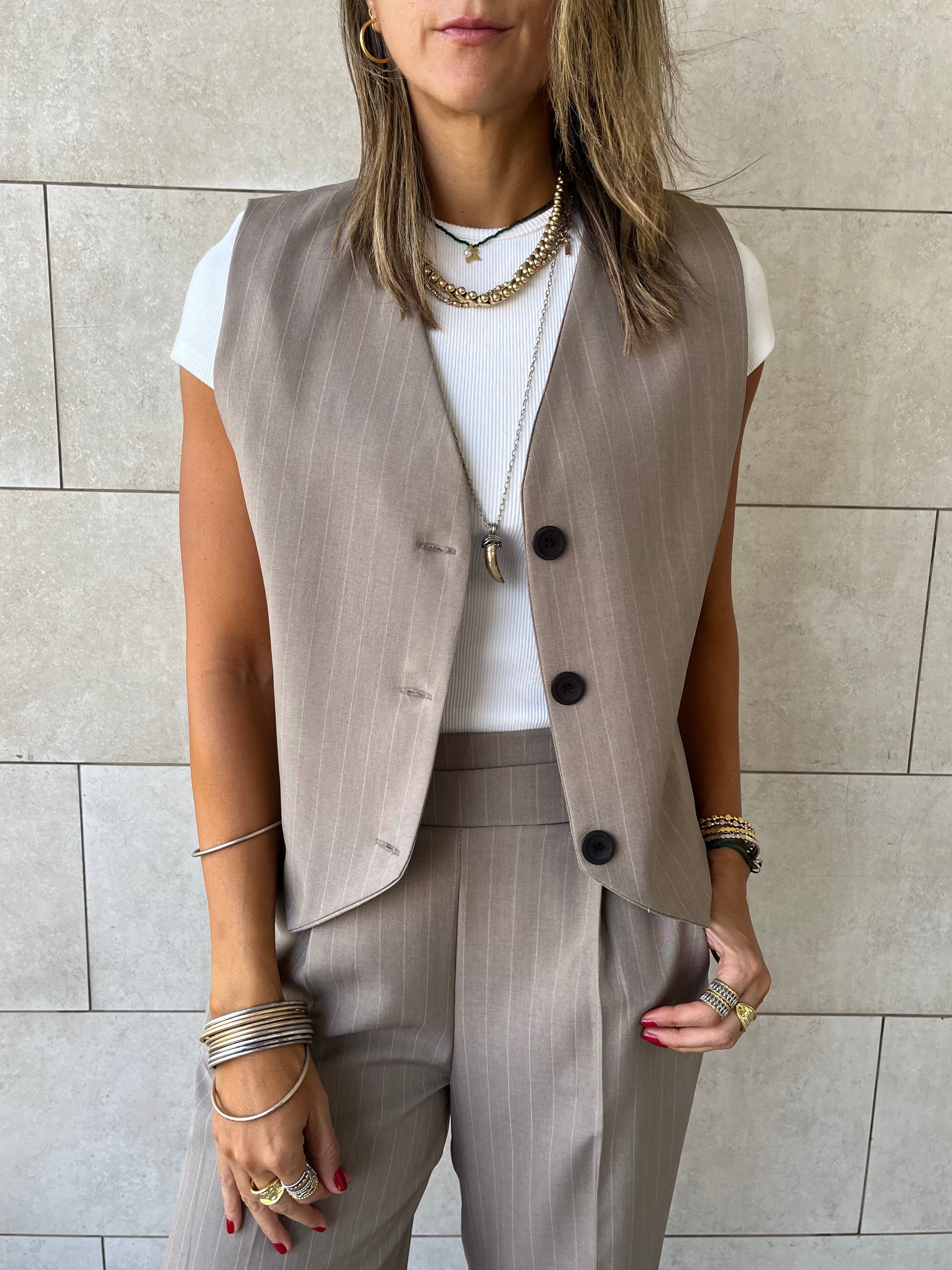 Cafe Striped Frillu Signature Vest