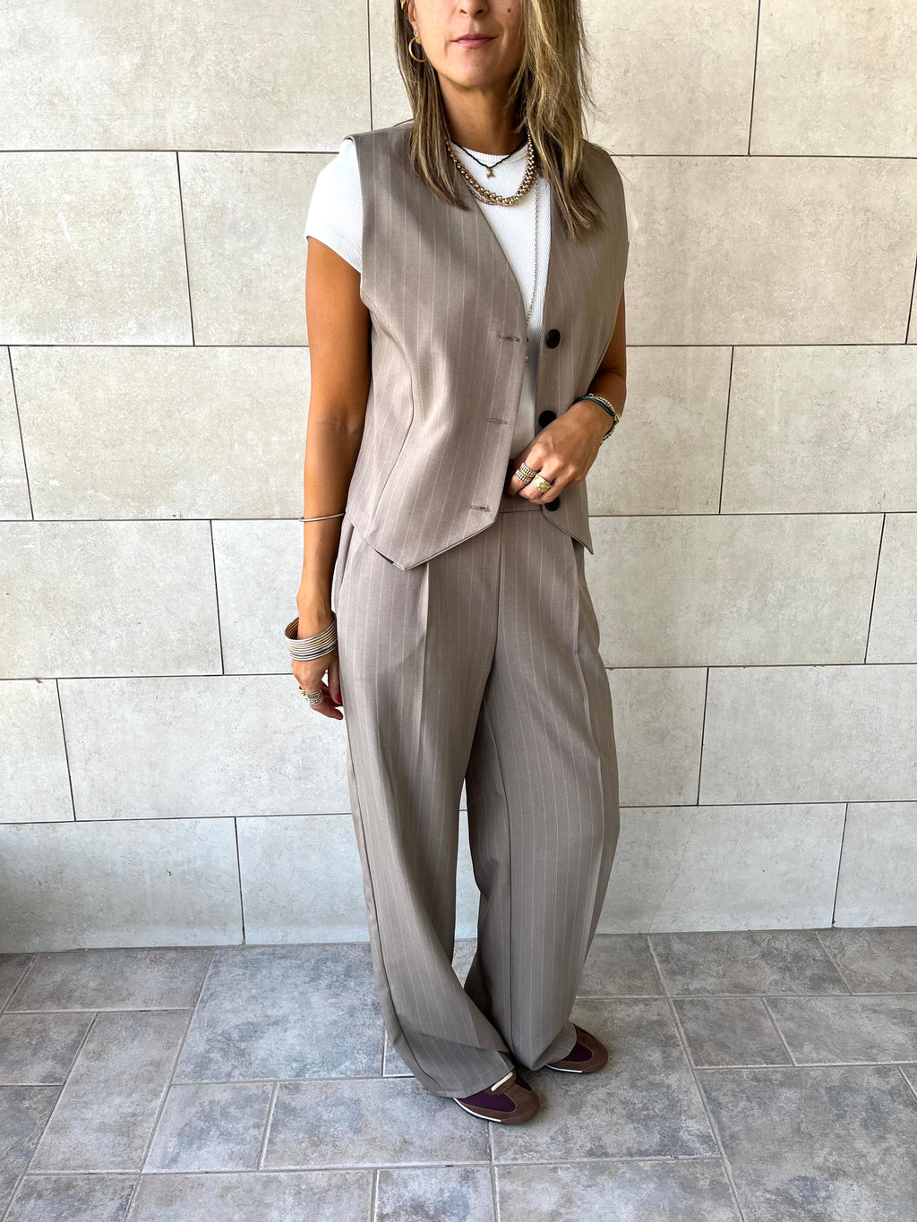 Cafe Striped Frillu Signature Pants