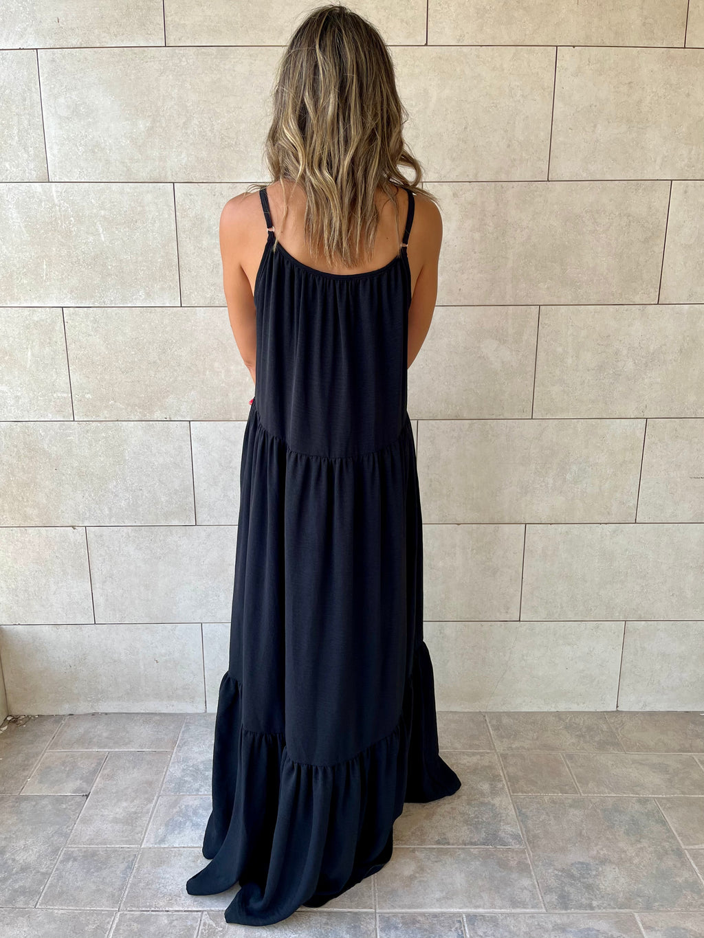 Black Simple Style Tiered Dress