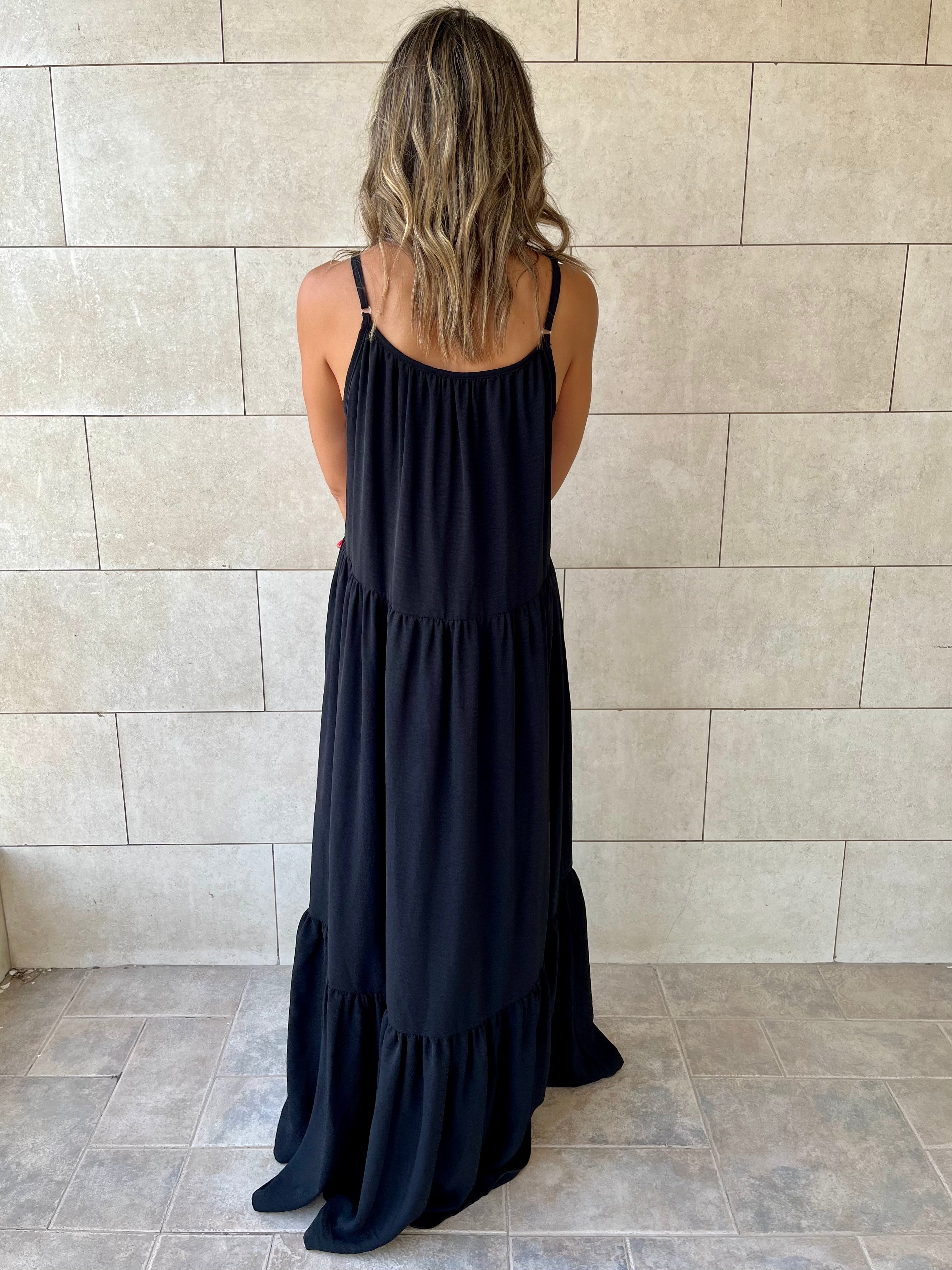 Black Simple Style Tiered Dress
