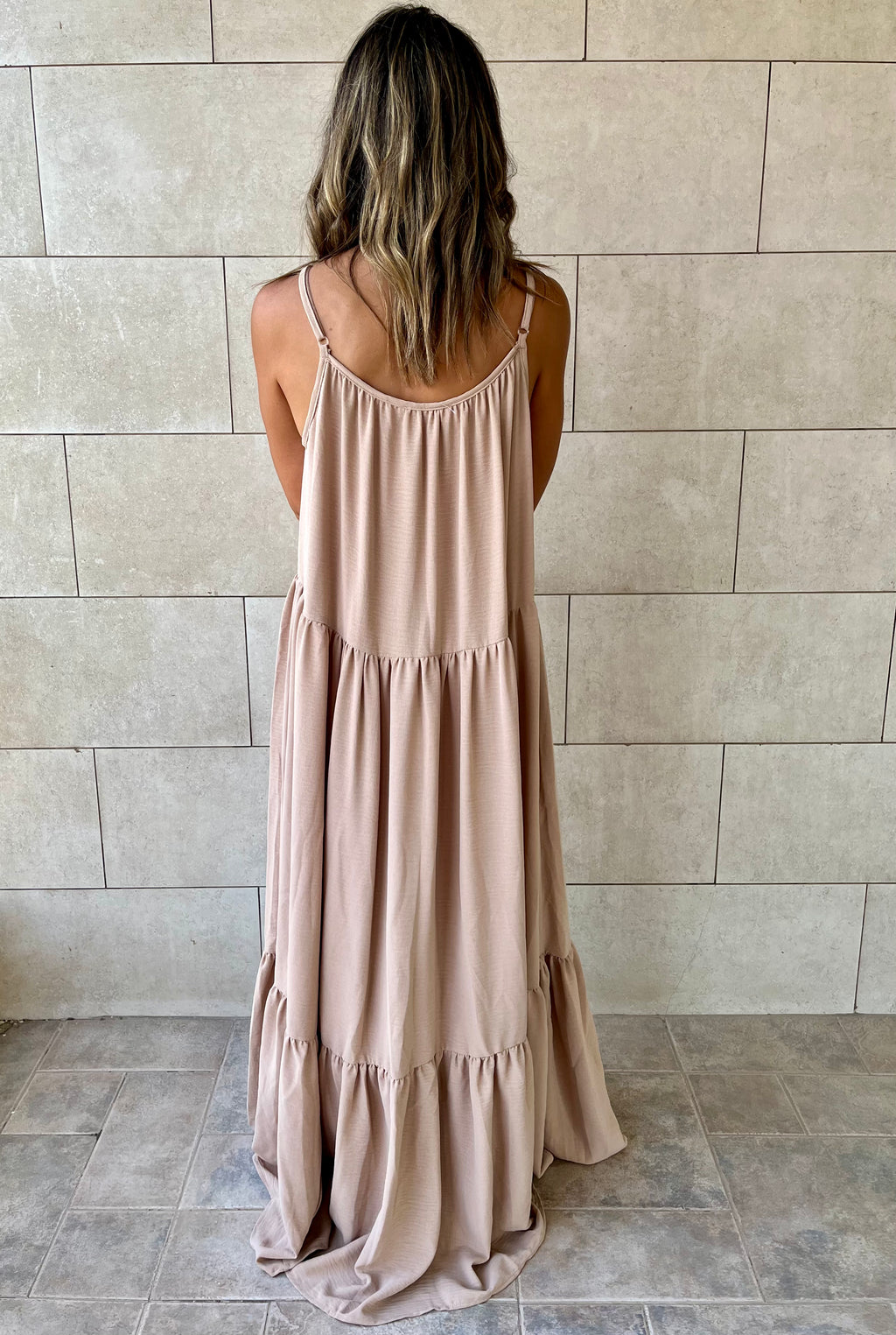 Beige Simple Style Tiered Dress