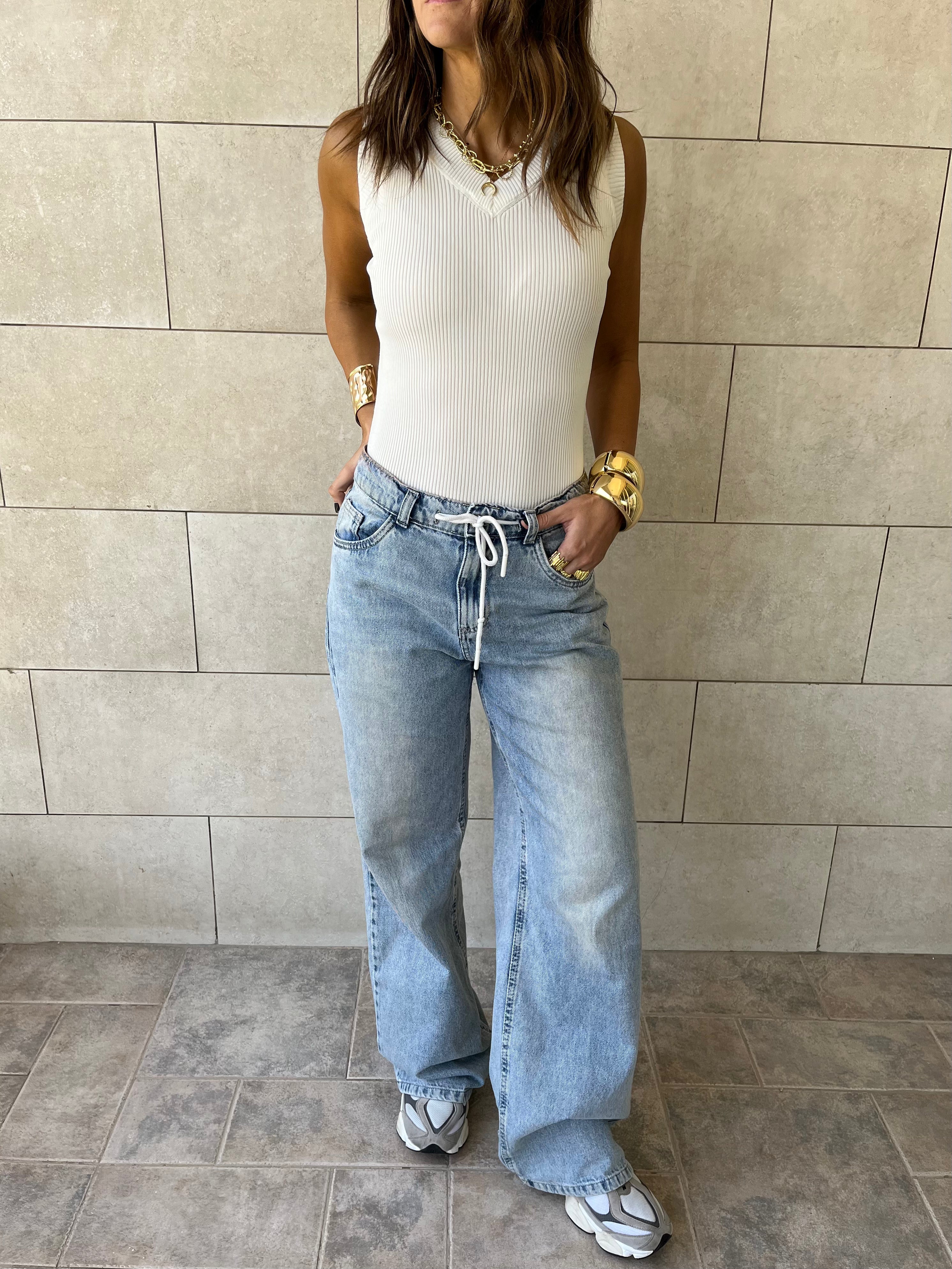 White 101 Interknit V Ribbed Top