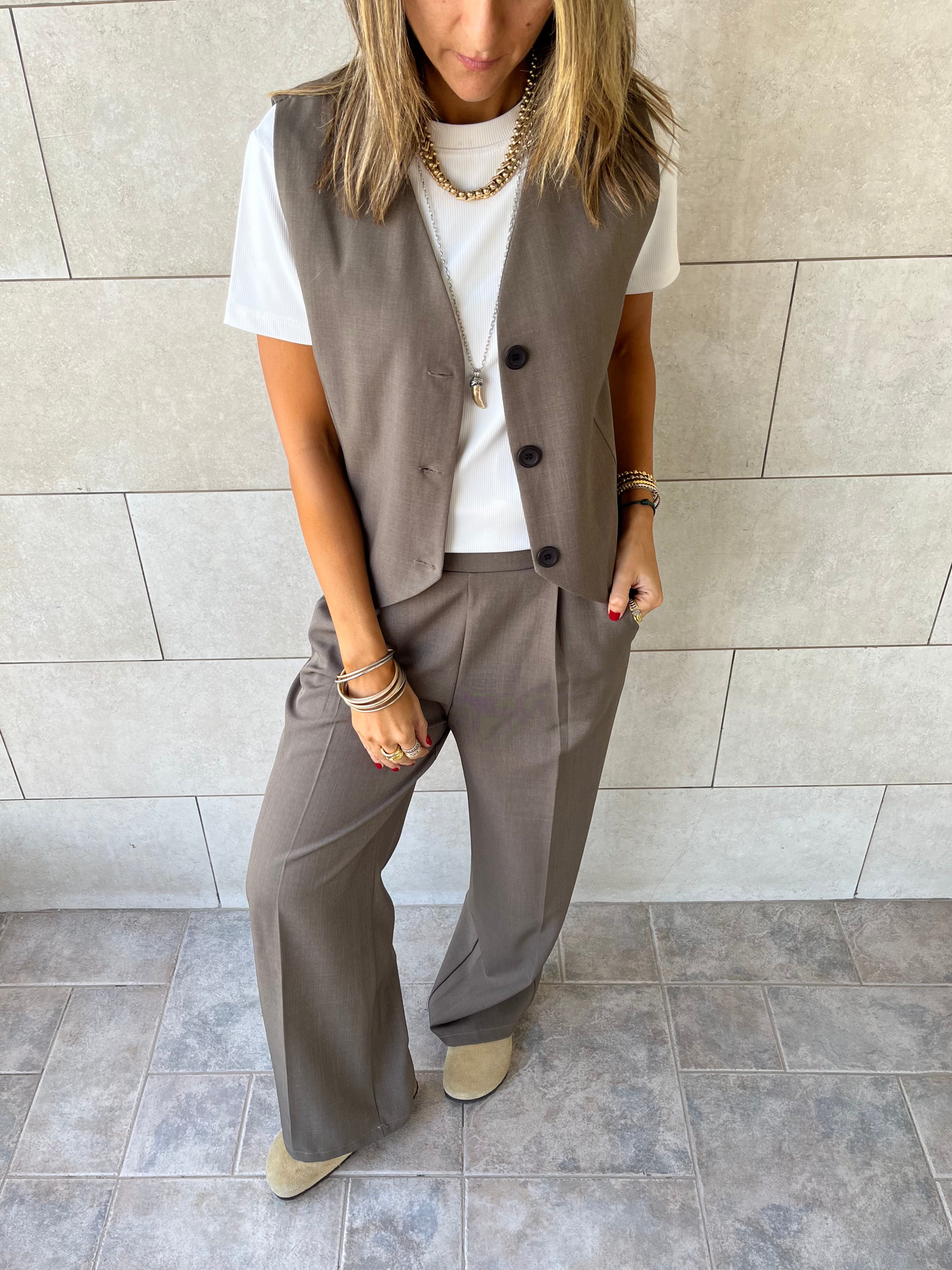 Olive Frillu Signature Vest