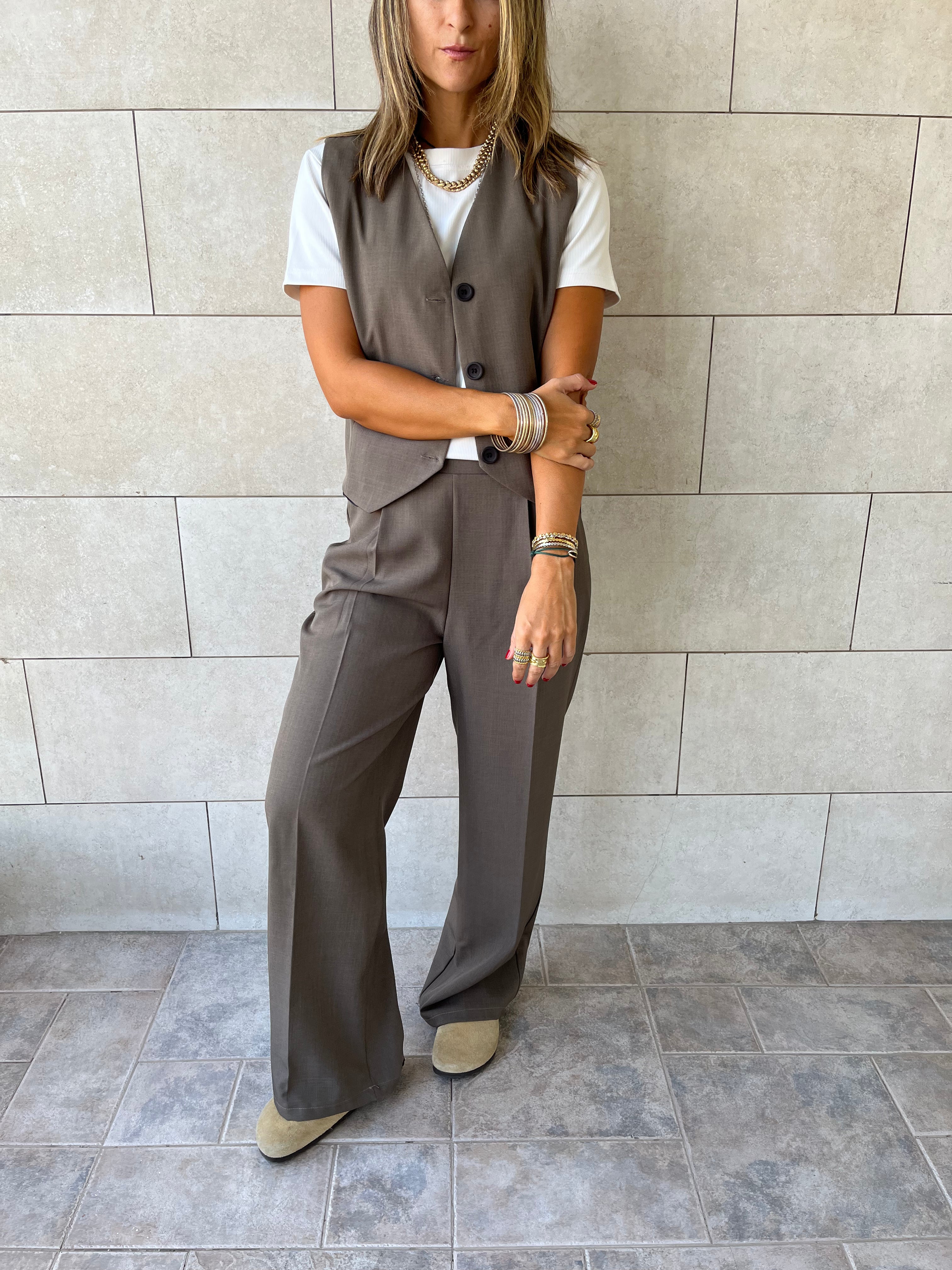 Olive Frillu Signature Pants