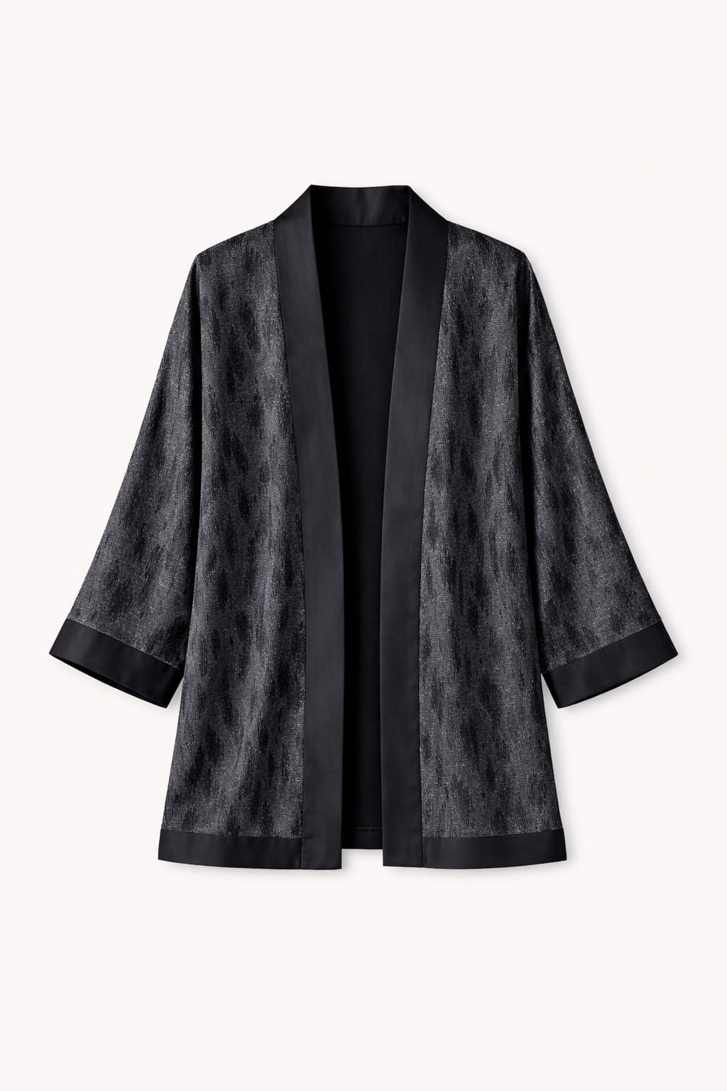 Black Between Moments Kimono