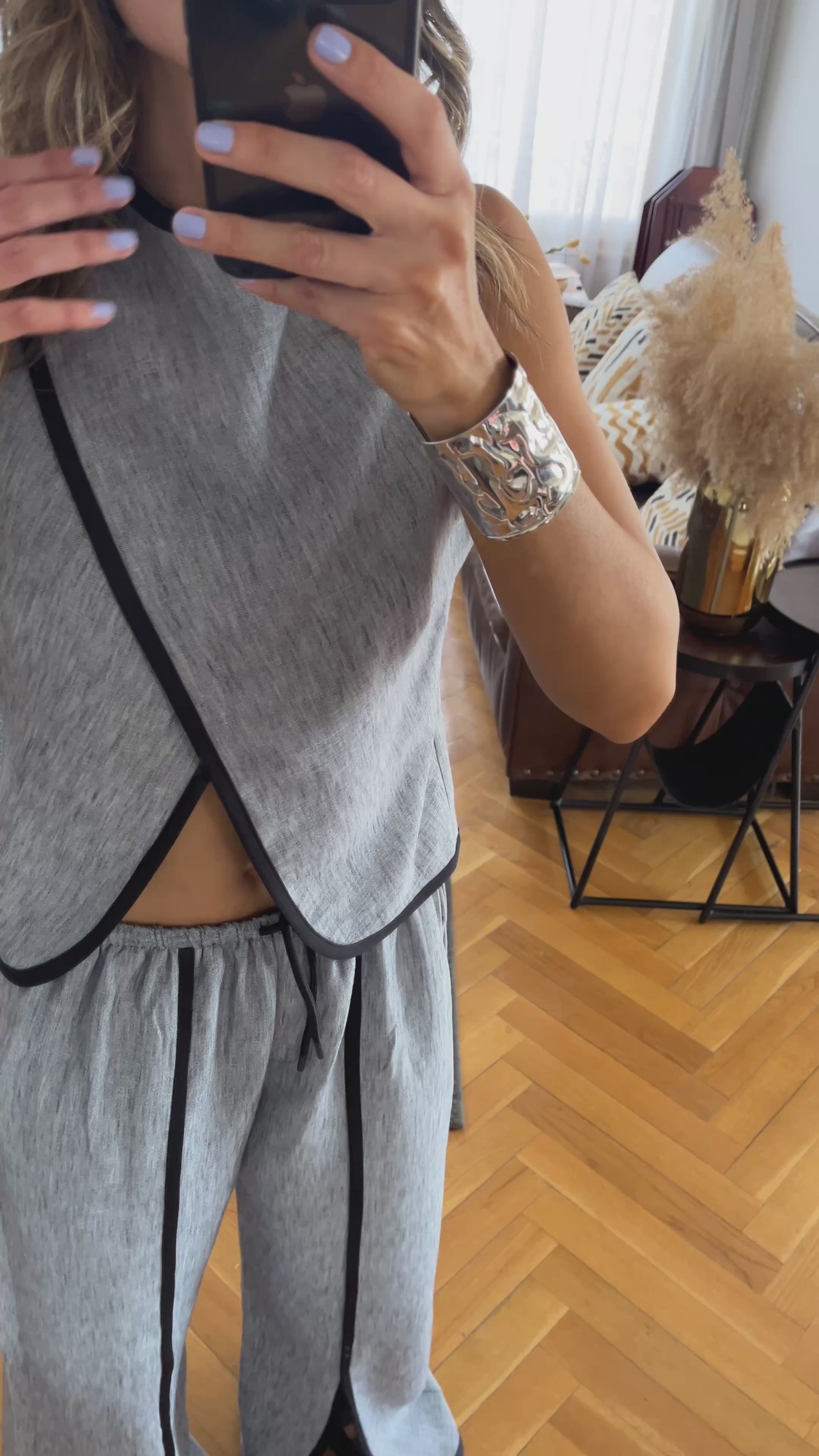 Grey Slate Curve Top